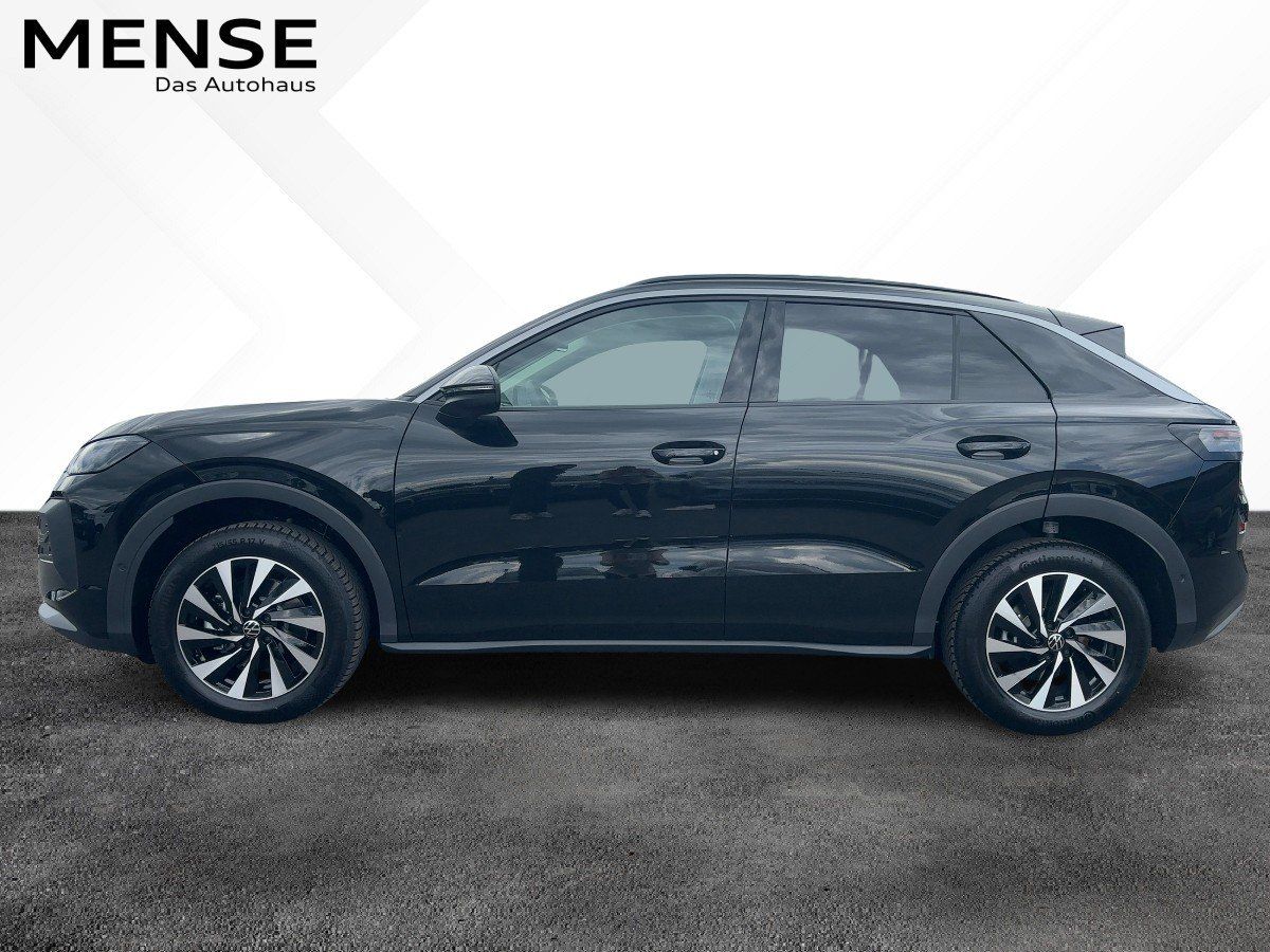 Fahrzeugabbildung Volkswagen T-Roc 1.5 eTSI Life Nav SHZG Ganzjahresreifen AC