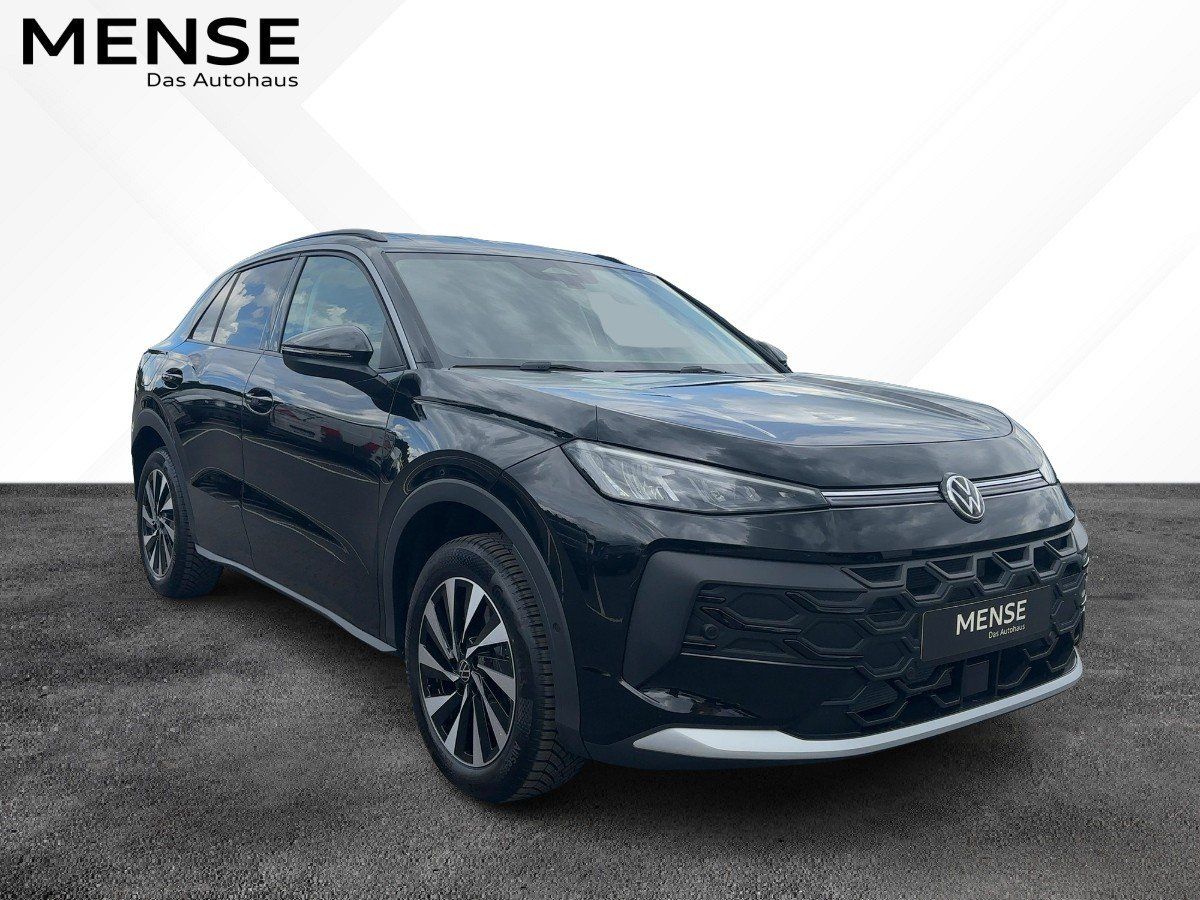 Fahrzeugabbildung Volkswagen T-Roc 1.5 eTSI Life Nav SHZG Ganzjahresreifen AC