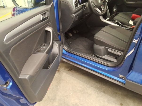 Fahrzeugabbildung Volkswagen T-Roc 1.0 TSI Life CarPlay Standhzg LED Navi PDC