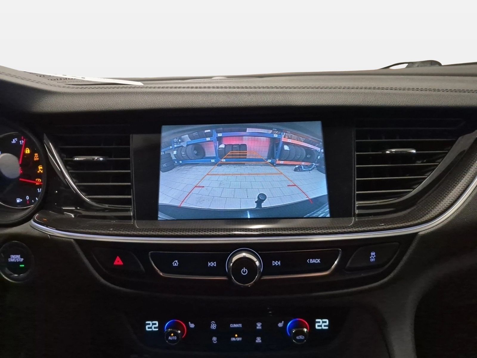 Fahrzeug autohaus mense Fahrzeugabbildung Opel Insignia B Sports Tourer Dynamic 2.0 Turbo (260 - mit KI generiert/bearbeitet