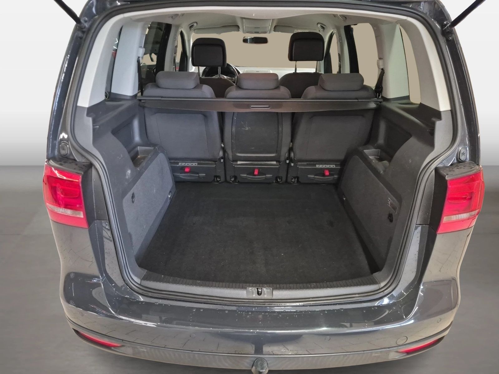 Fahrzeugabbildung Volkswagen Touran Cross 2.0 TDI Touran Cross AHK Alcant. LM