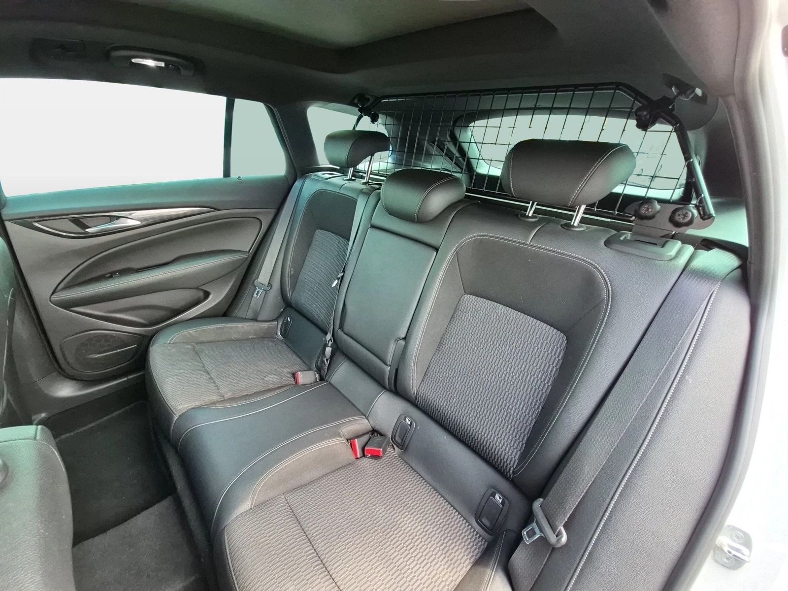 Fahrzeug autohaus mense Fahrzeugabbildung Opel Insignia B Sports Tourer 2.0 CDTI 4x4 Innovation