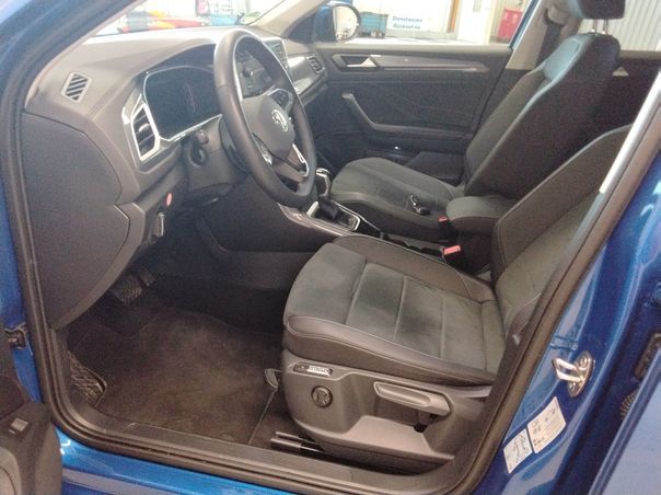 Fahrzeugabbildung Volkswagen T-Roc 2.0 TDI DSG Style CarPlay AHK ACC LED Navi