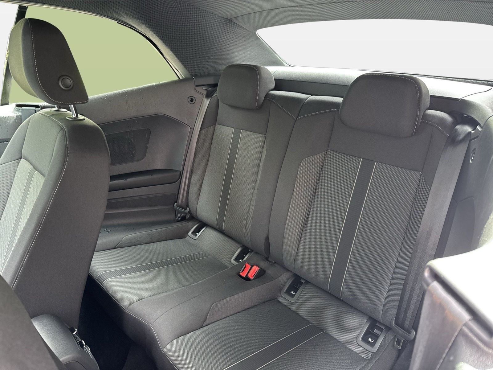 Fahrzeugabbildung Volkswagen T-Roc Cabriolet 1.5 TSI Style IQ.Light Matrix LM