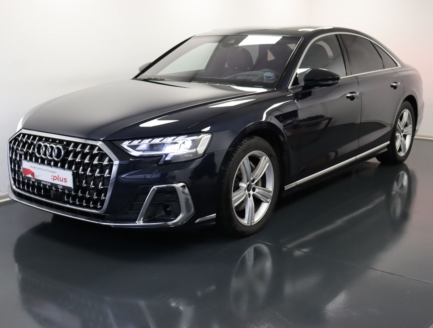 Fahrzeug autohaus mense Fahrzeugabbildung Audi A8 50 TDI quattro tiptronic Luft Pano Matrix - mit KI generiert/bearbeitet