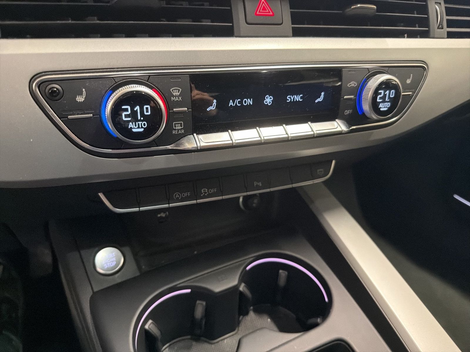Fahrzeug autohaus mense Fahrzeugabbildung Audi A4 Avant 35 TDI S tronic Advanced Matrix - mit KI generiert/bearbeitet