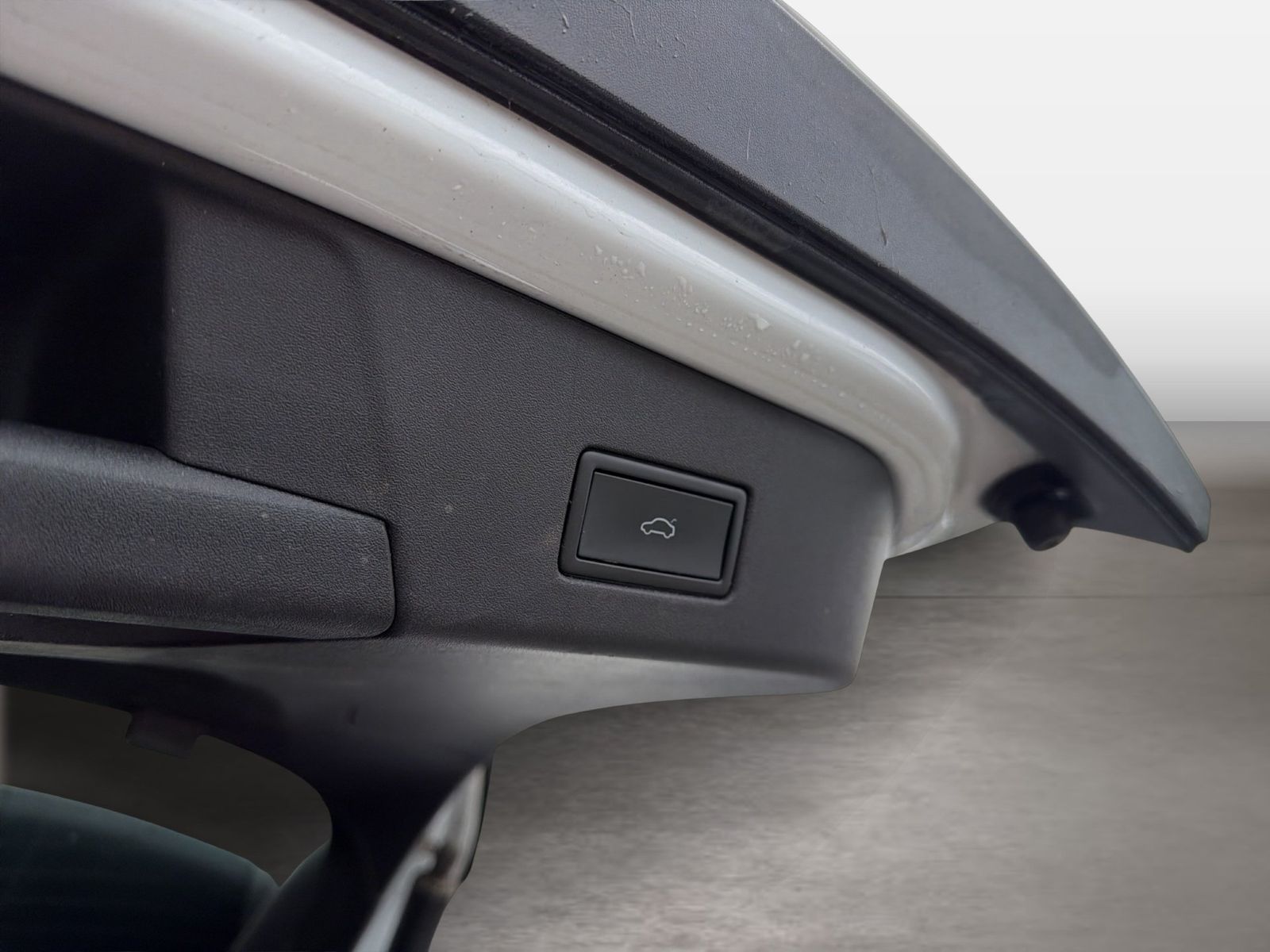Fahrzeug autohaus mense Fahrzeugabbildung Volkswagen ID.4 GTX 4 Motion Matrix - mit KI generiert/bearbeitet