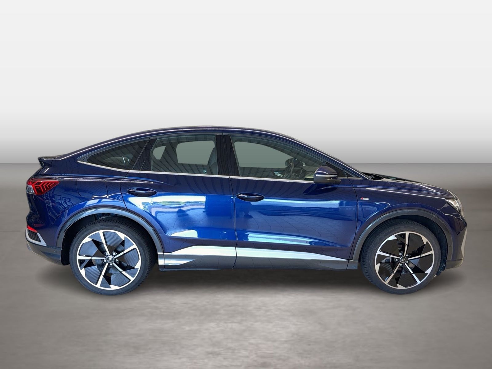 Fahrzeug autohaus mense Fahrzeugabbildung Audi Q4 e-tron Sportback 50 e-tron quattro 2023 Sonos