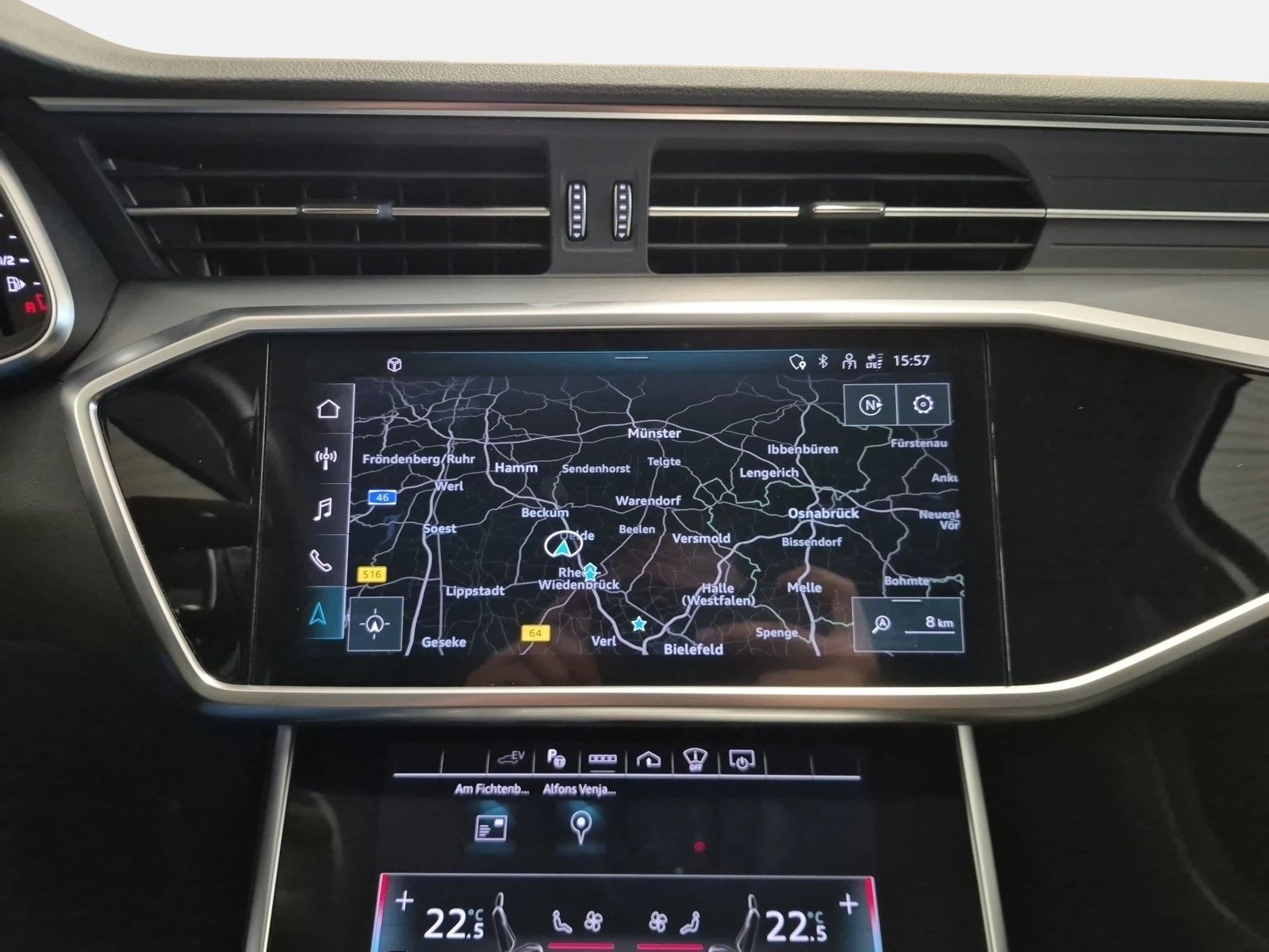 Fahrzeug autohaus mense Fahrzeugabbildung Audi A6 Avant 55 TFSI e quattro sport 2022 Matrix AHK