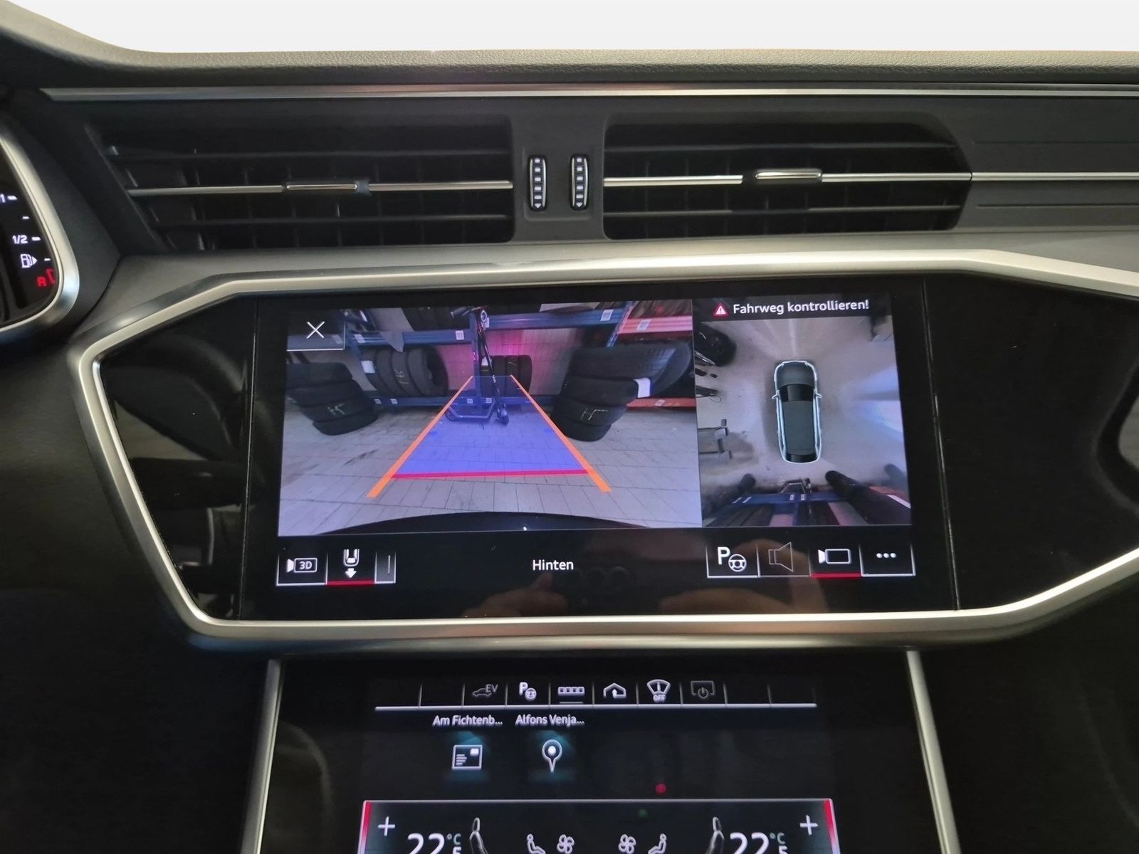 Fahrzeug autohaus mense Fahrzeugabbildung Audi A6 Avant 55 TFSI e quattro sport 2022 Matrix AHK