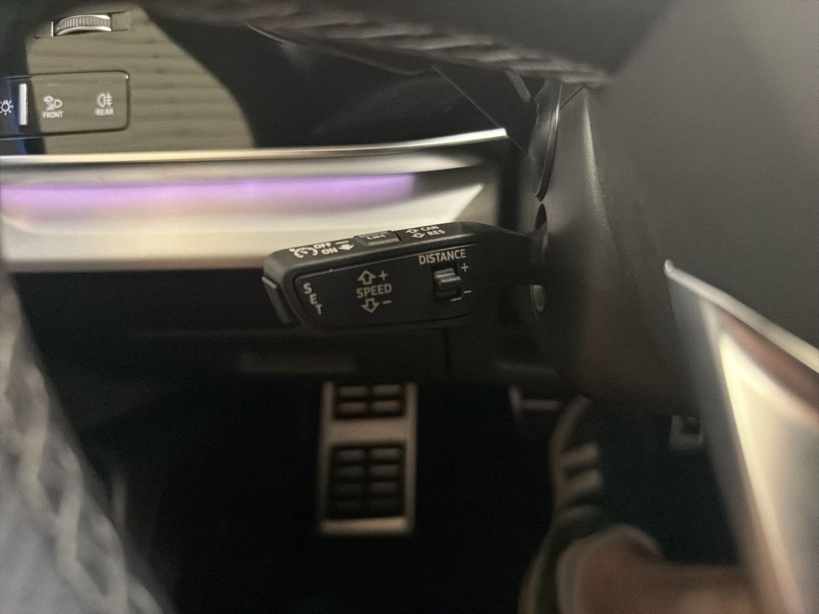 Fahrzeugabbildung Audi Q8 60 TFSI e quattro 2022 Matrix B&O HUD Luft LM