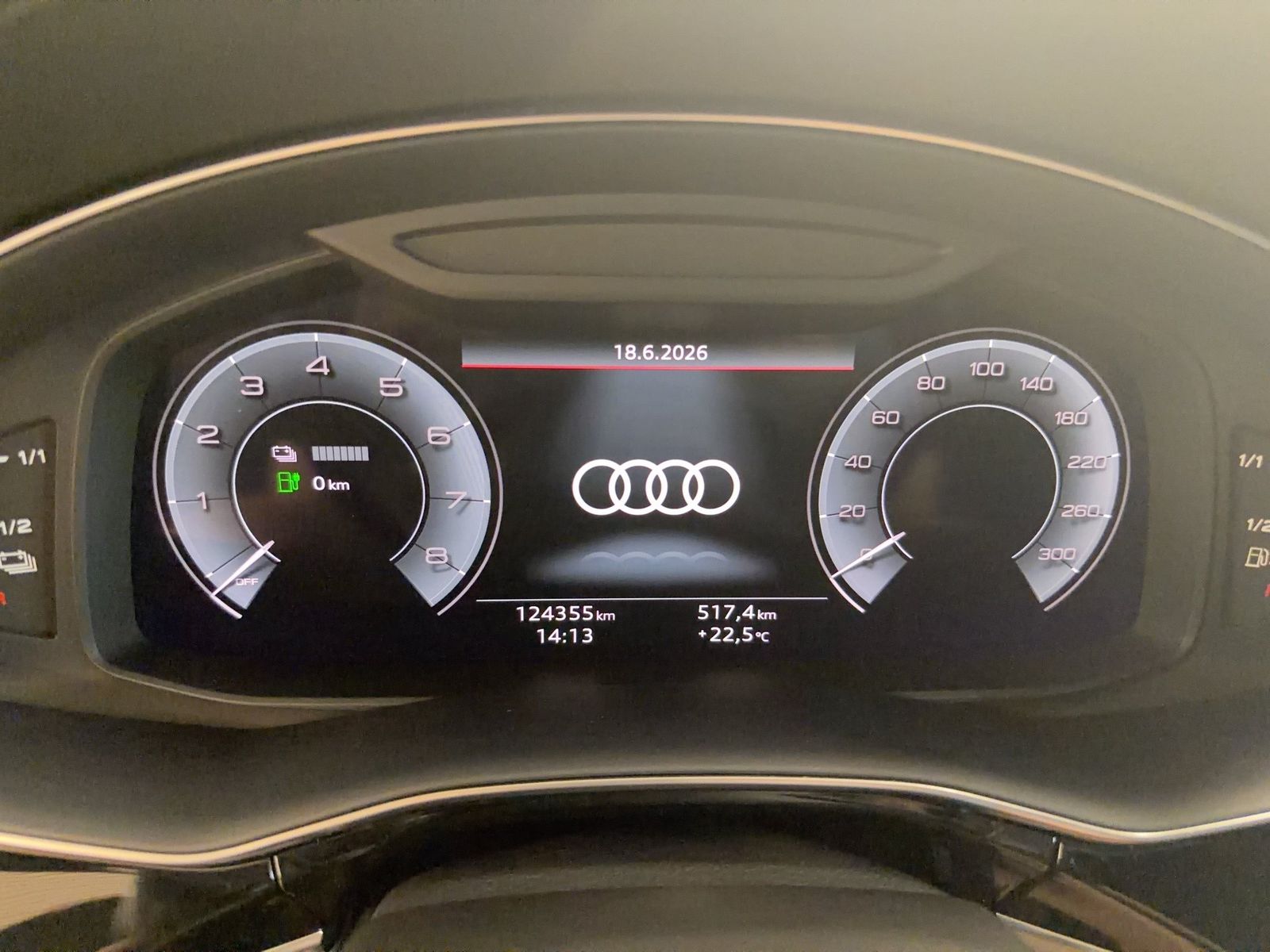 Fahrzeugabbildung Audi Q8 60 TFSI e quattro 2022 Matrix B&O HUD Luft LM