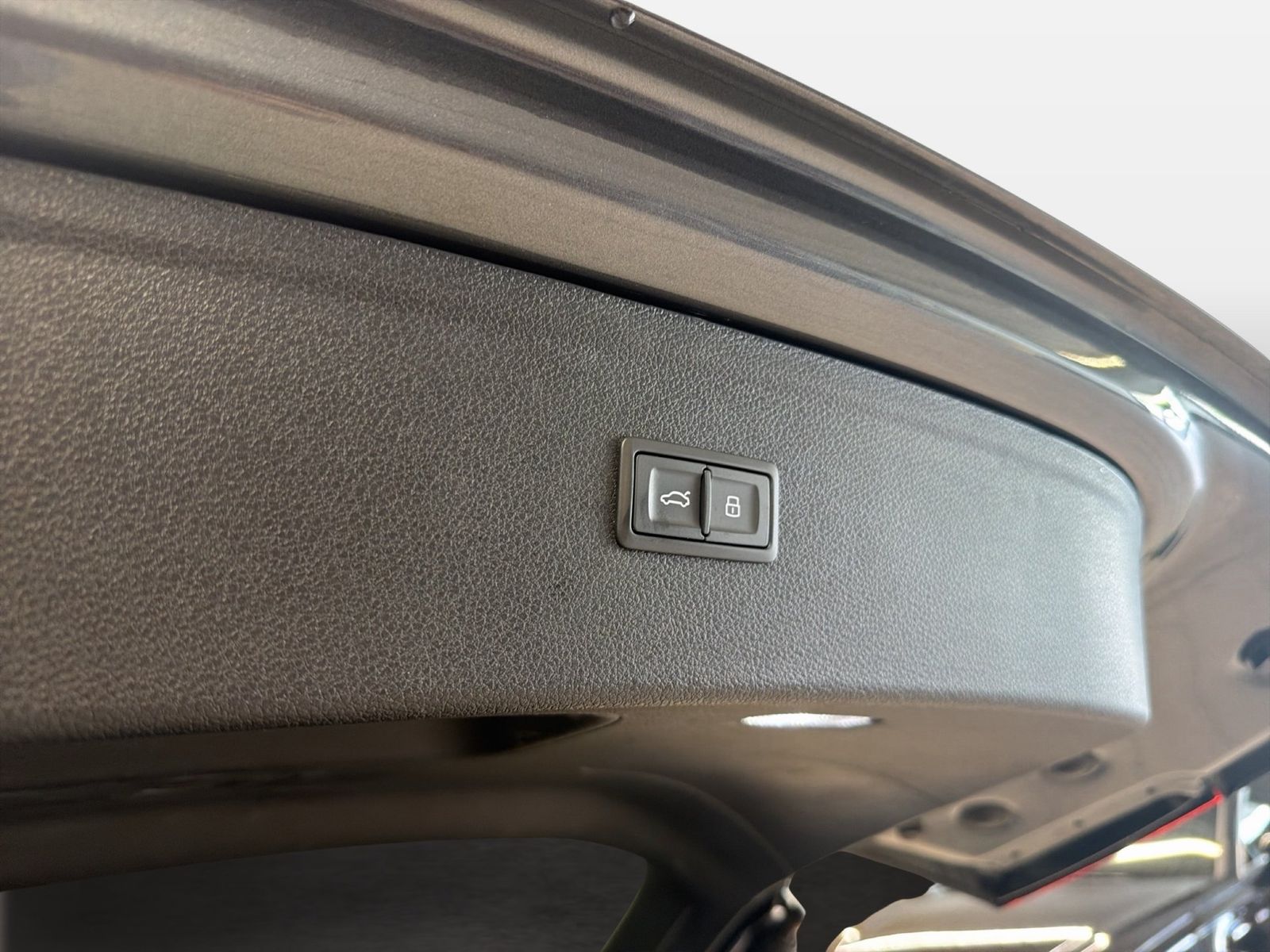 Fahrzeug autohaus mense Fahrzeugabbildung Audi Q5 50 TFSI e quattro S tronic S line Matrix|B&O
