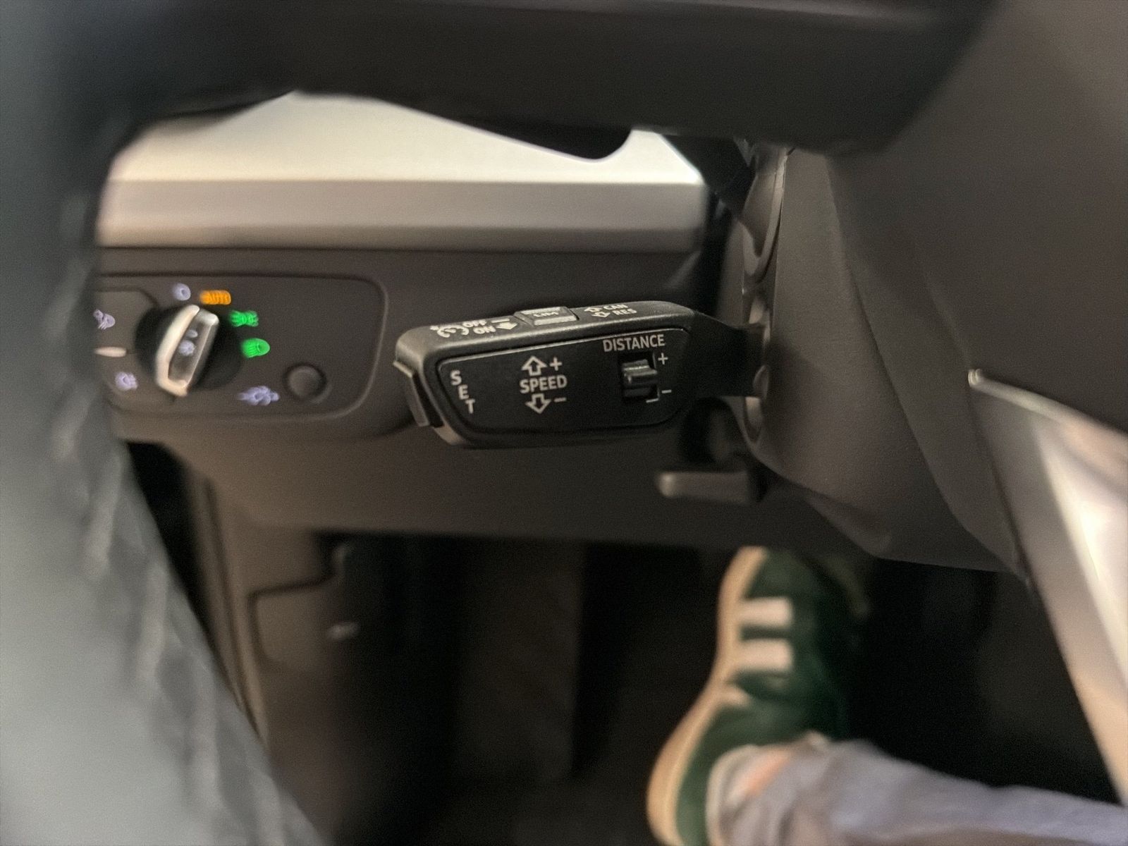 Fahrzeugabbildung Audi Q5 40 TDI quattro advanced 2024 (Facelift) AHK