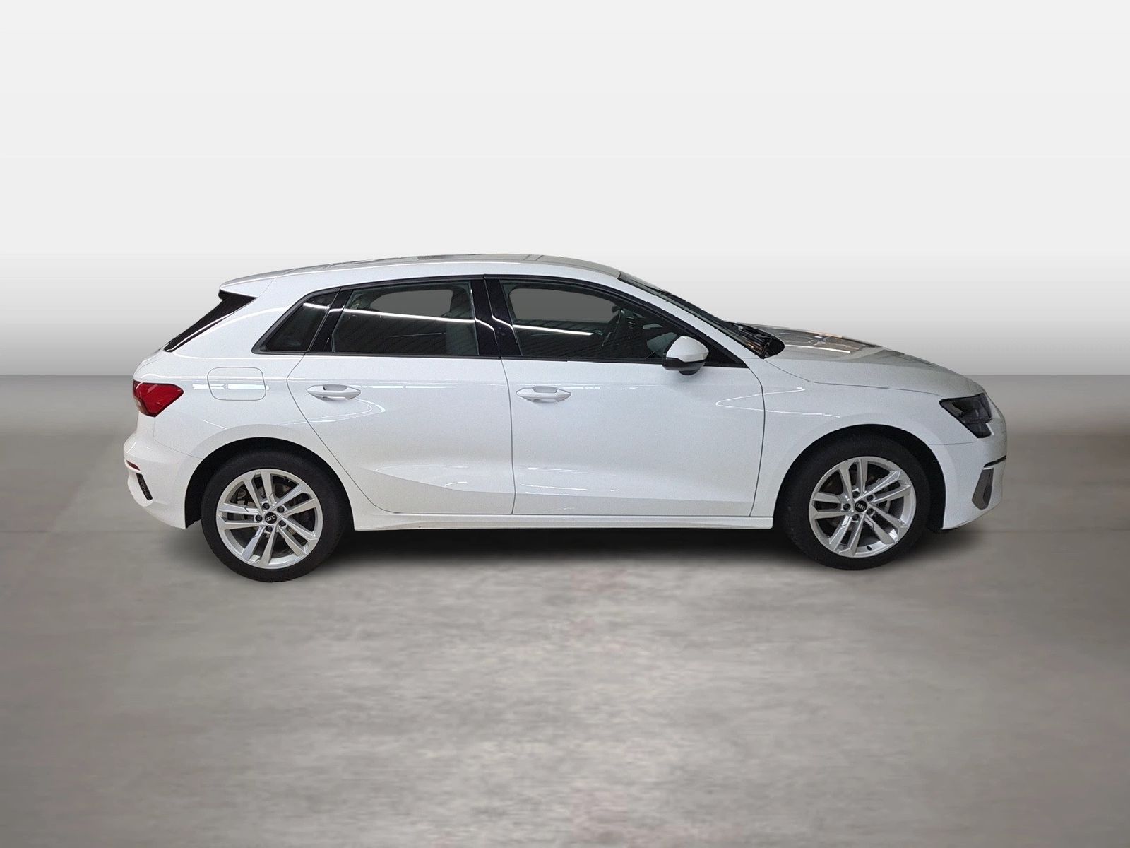 Fahrzeugabbildung Audi A3 Sportback 35 TFSI S tronic Advanced ACC Navi