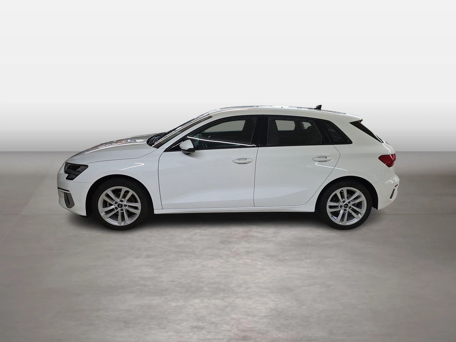 Fahrzeugabbildung Audi A3 Sportback 35 TFSI S tronic Advanced ACC Navi