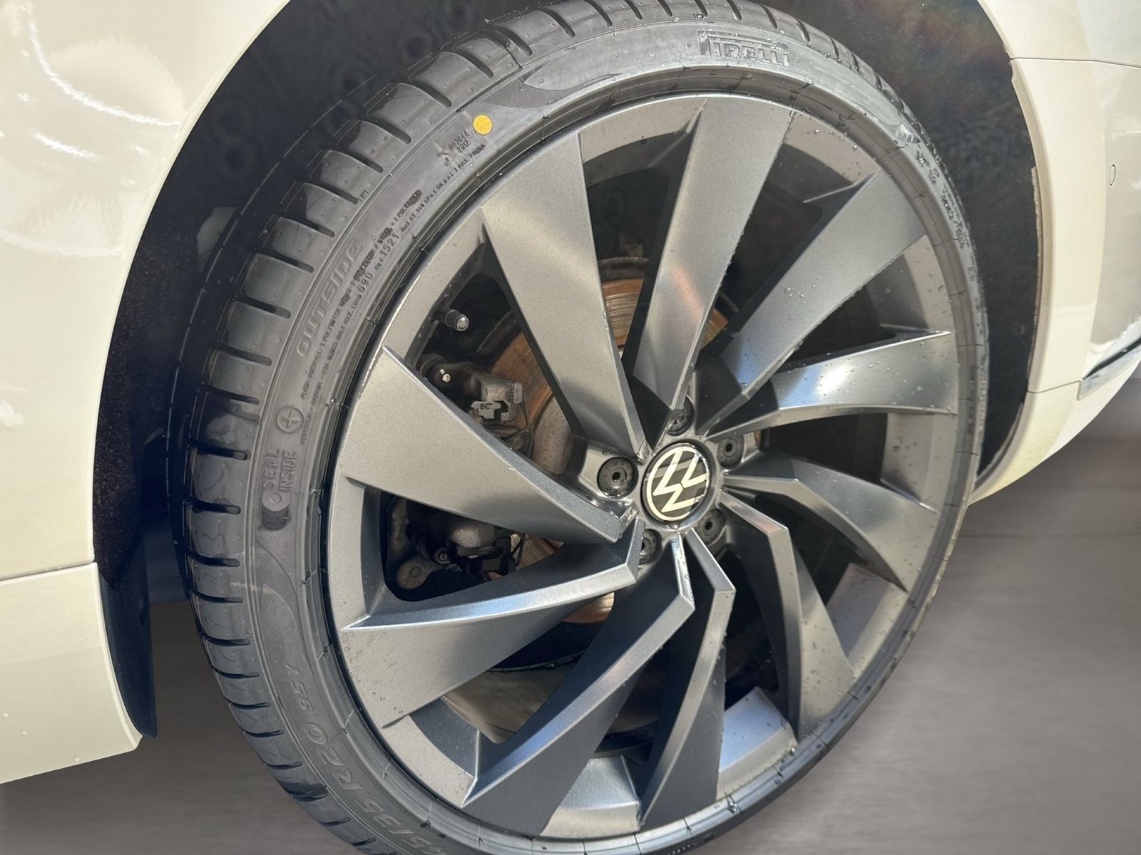 Fahrzeug autohaus mense Fahrzeugabbildung Volkswagen Arteon Shootingbrake 2.0TDI DSG R-Line