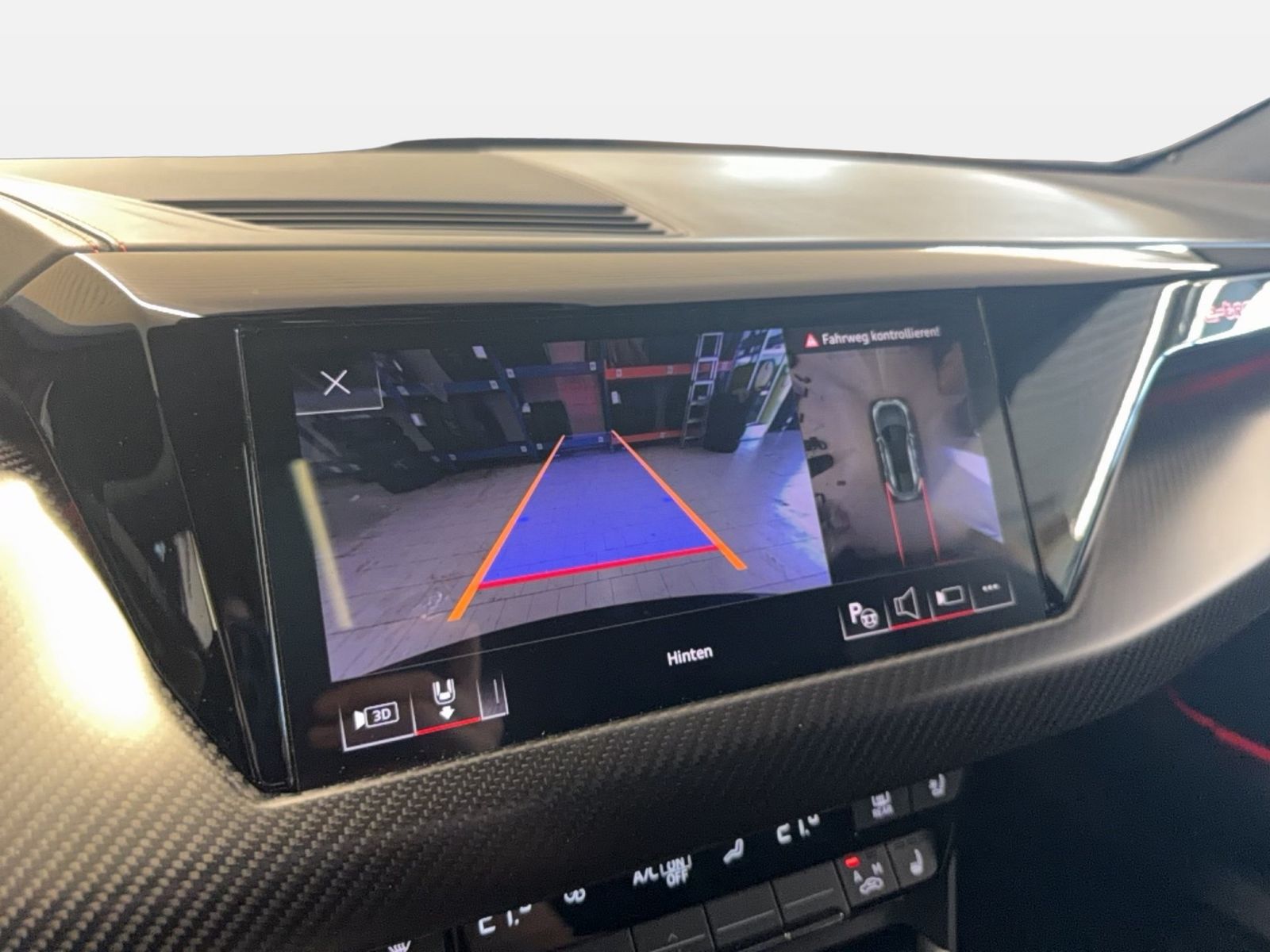 Fahrzeugabbildung Audi e-tron GT RS quattro 2024 Matrix HUD Laser Luft