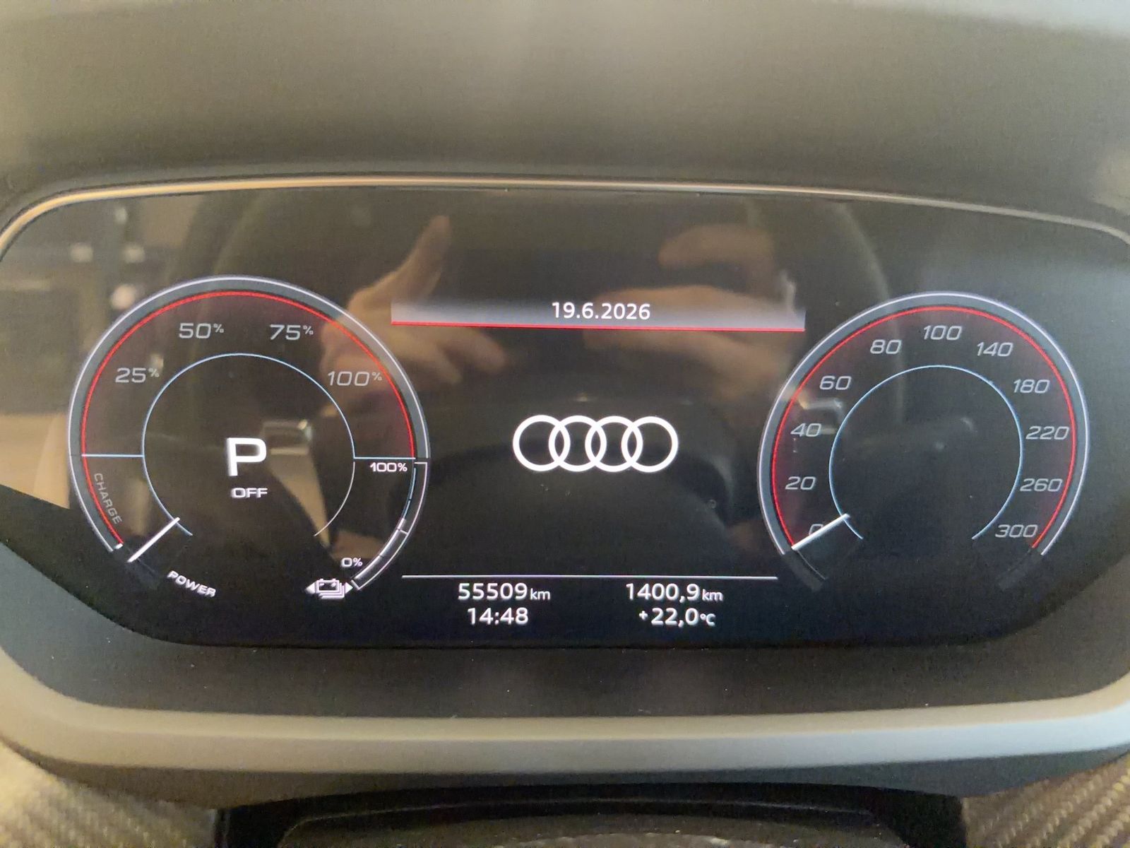 Fahrzeugabbildung Audi e-tron GT RS quattro 2024 Matrix HUD Laser Luft
