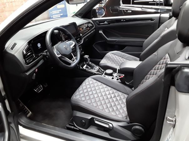 Fahrzeug autohaus mense Fahrzeugabbildung Volkswagen T-Roc Cabriolet 1.5 TSI DSG R-Line Karmann Editi