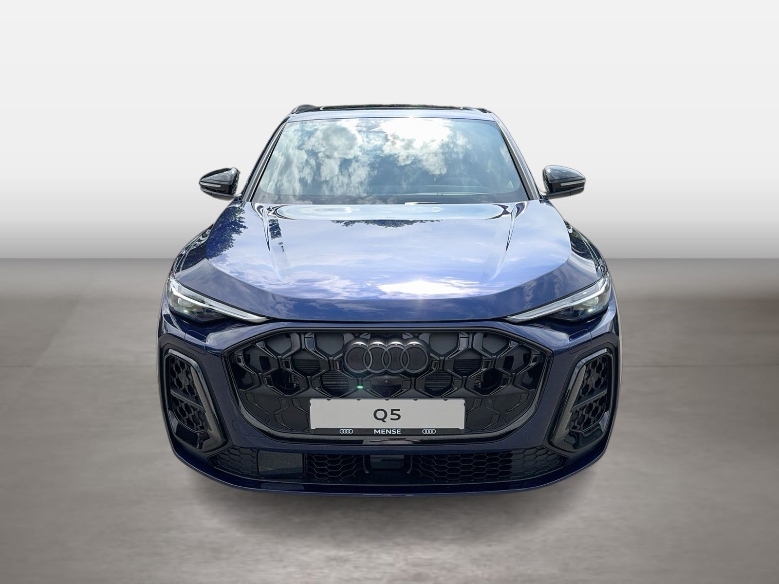 Fahrzeug autohaus mense Fahrzeugabbildung Audi Q5 SUV edition one mit Akzenten mythosschwarz e- - mit KI generiert/bearbeitet