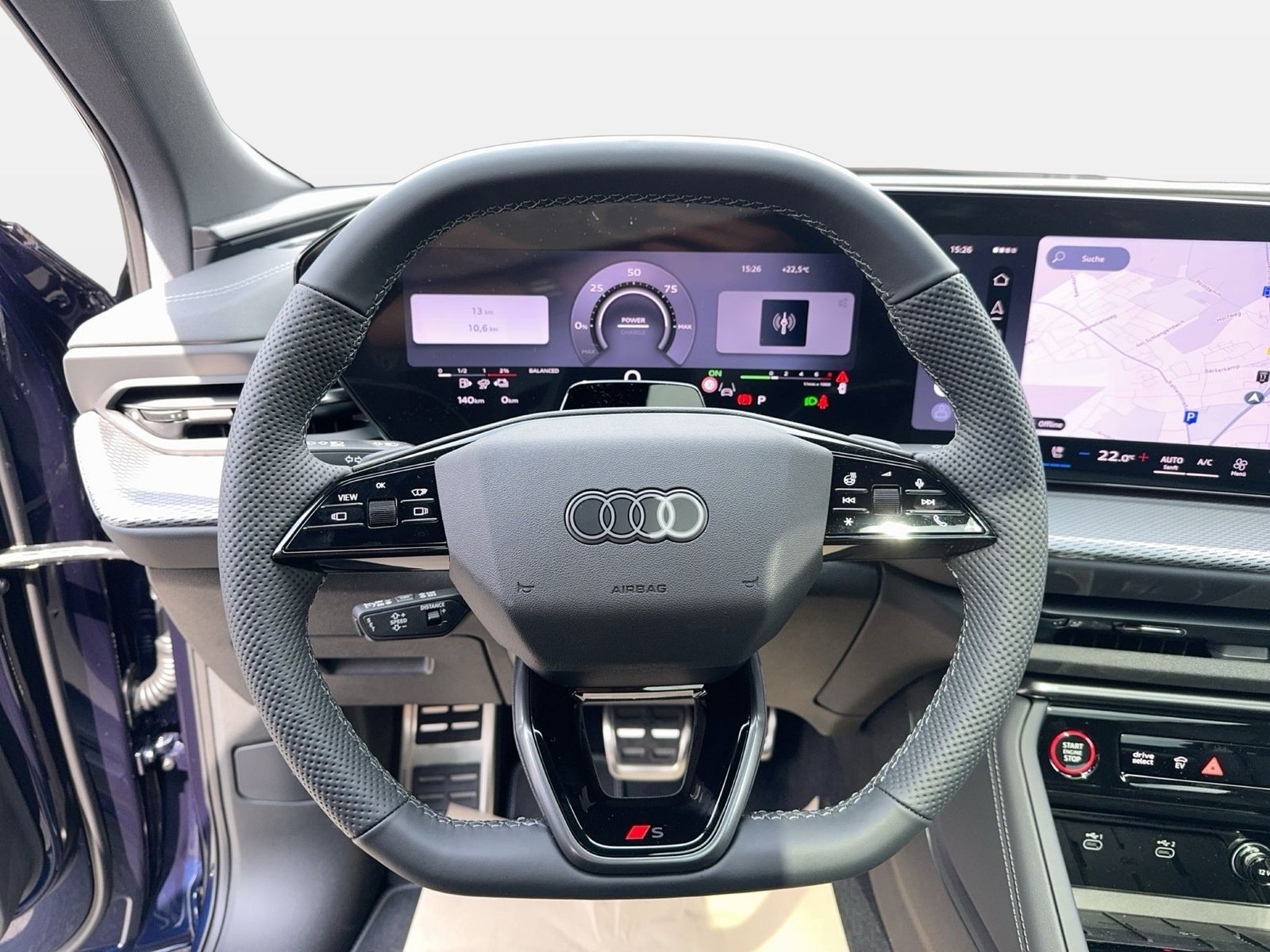 Fahrzeug autohaus mense Fahrzeugabbildung Audi Q5 SUV edition one mit Akzenten mythosschwarz e- - mit KI generiert/bearbeitet