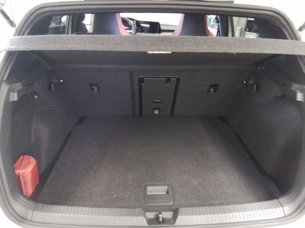 Fahrzeugabbildung Volkswagen Golf VIII GTI 2.0 TSI DSG IQ.Light Matrix h/k SD