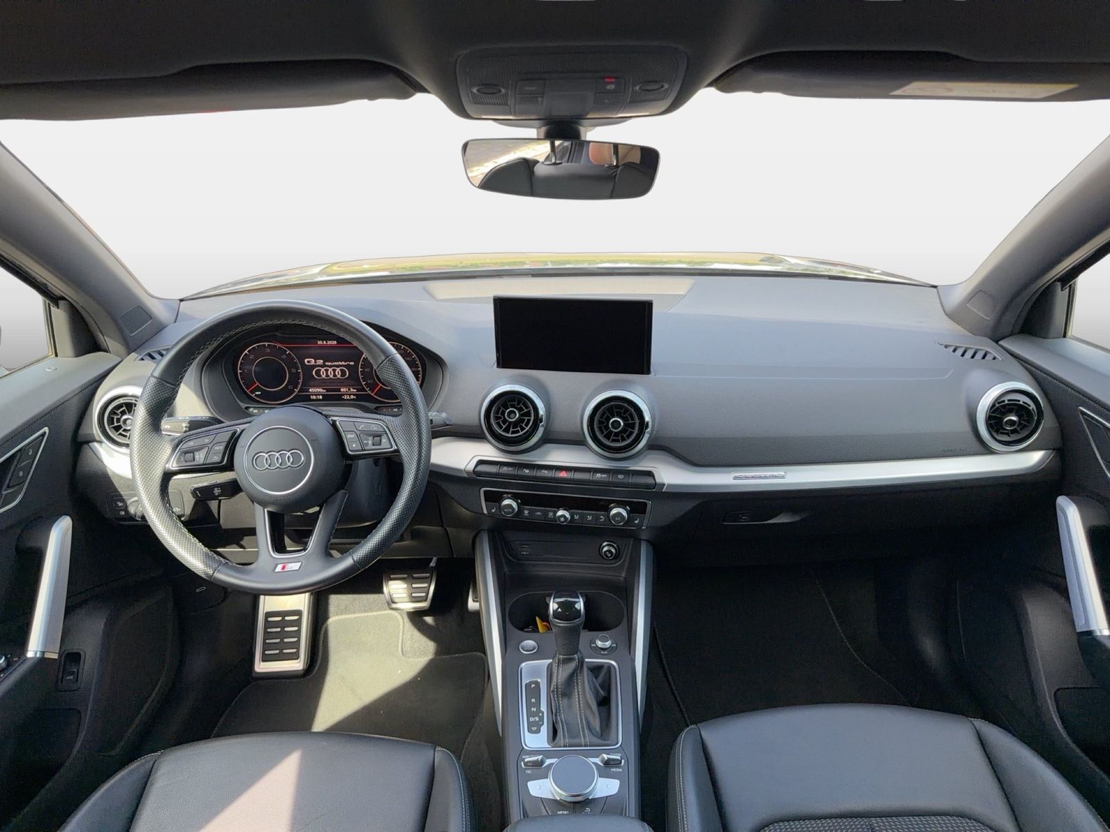 Fahrzeugabbildung Audi Q2 35 TDI quattro S tronic S linbe Matrix AHK LE - mit KI generiert/bearbeitet