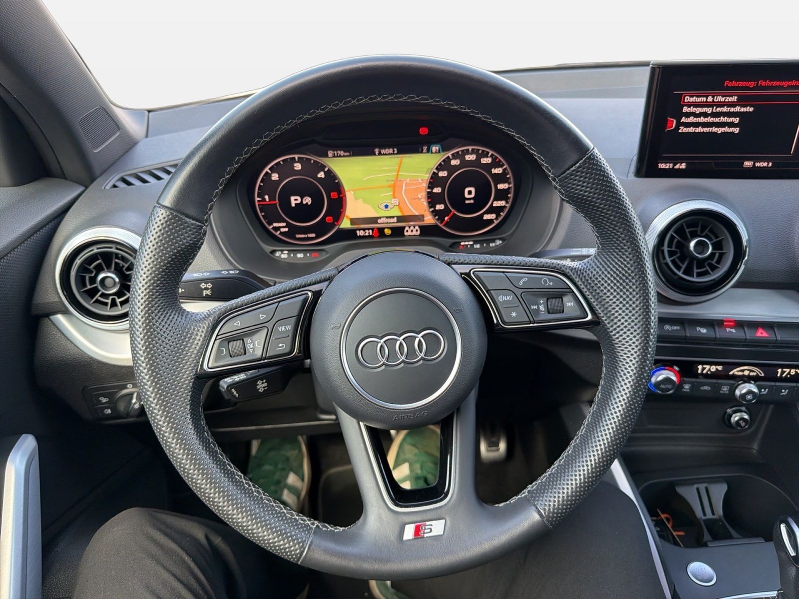 Fahrzeugabbildung Audi Q2 35 TDI quattro S tronic S linbe Matrix AHK LE - mit KI generiert/bearbeitet