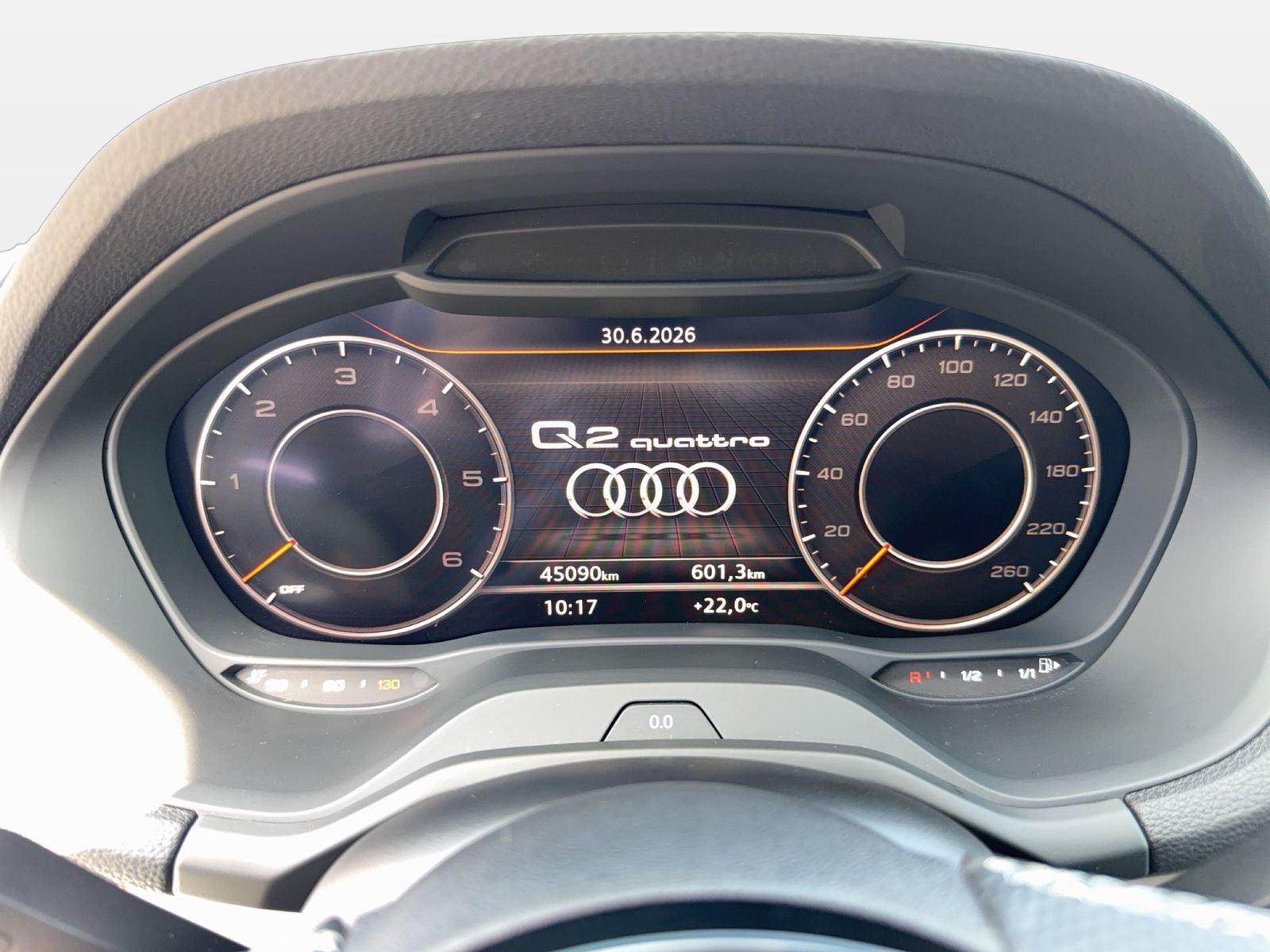 Fahrzeugabbildung Audi Q2 35 TDI quattro S tronic S linbe Matrix AHK LE - mit KI generiert/bearbeitet