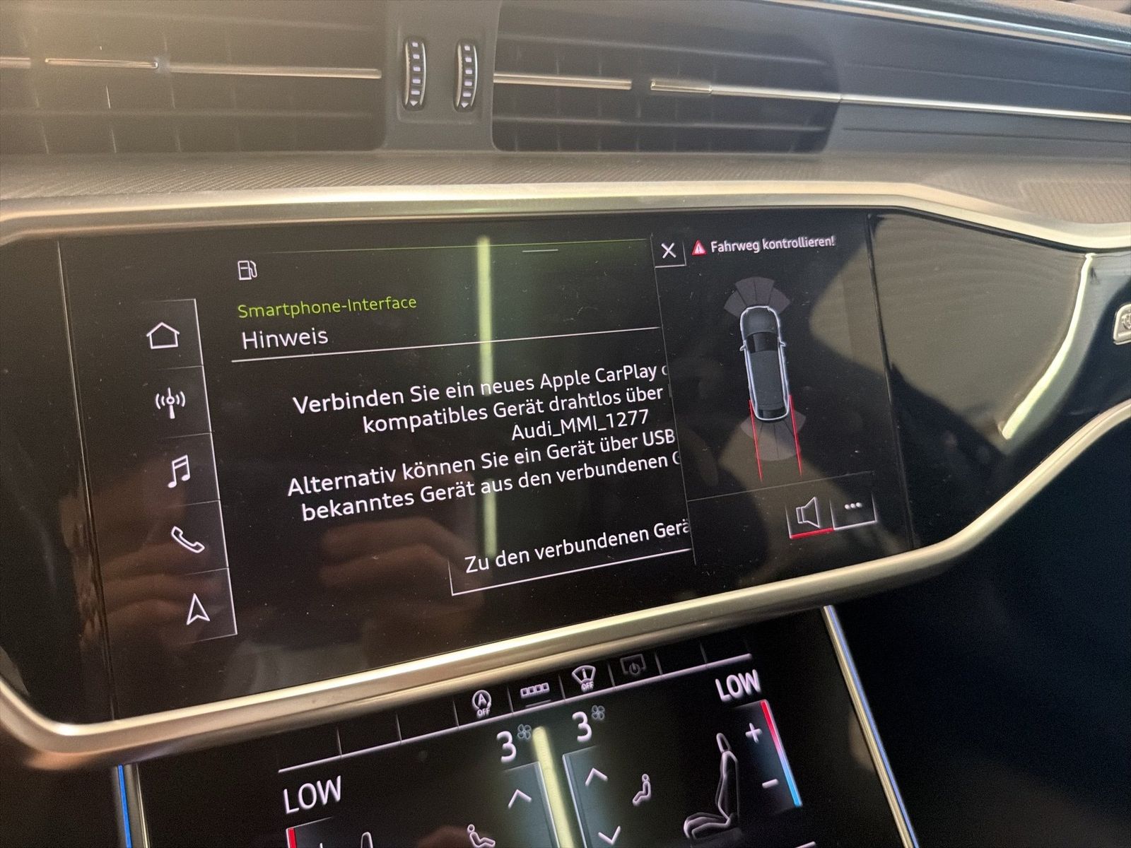 Fahrzeugabbildung Audi A6 Avant 40 TDI S tronic Navi Pano HUD AHK AHK