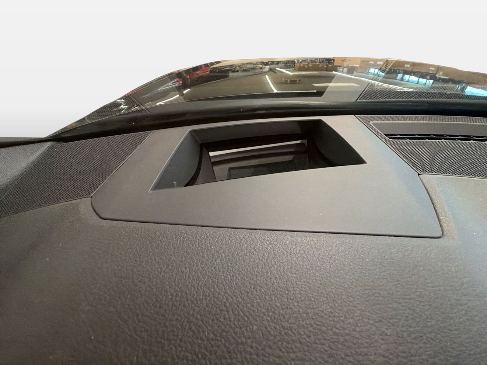 Fahrzeugabbildung Audi A6 Avant 40 TDI S tronic Navi Pano HUD AHK AHK