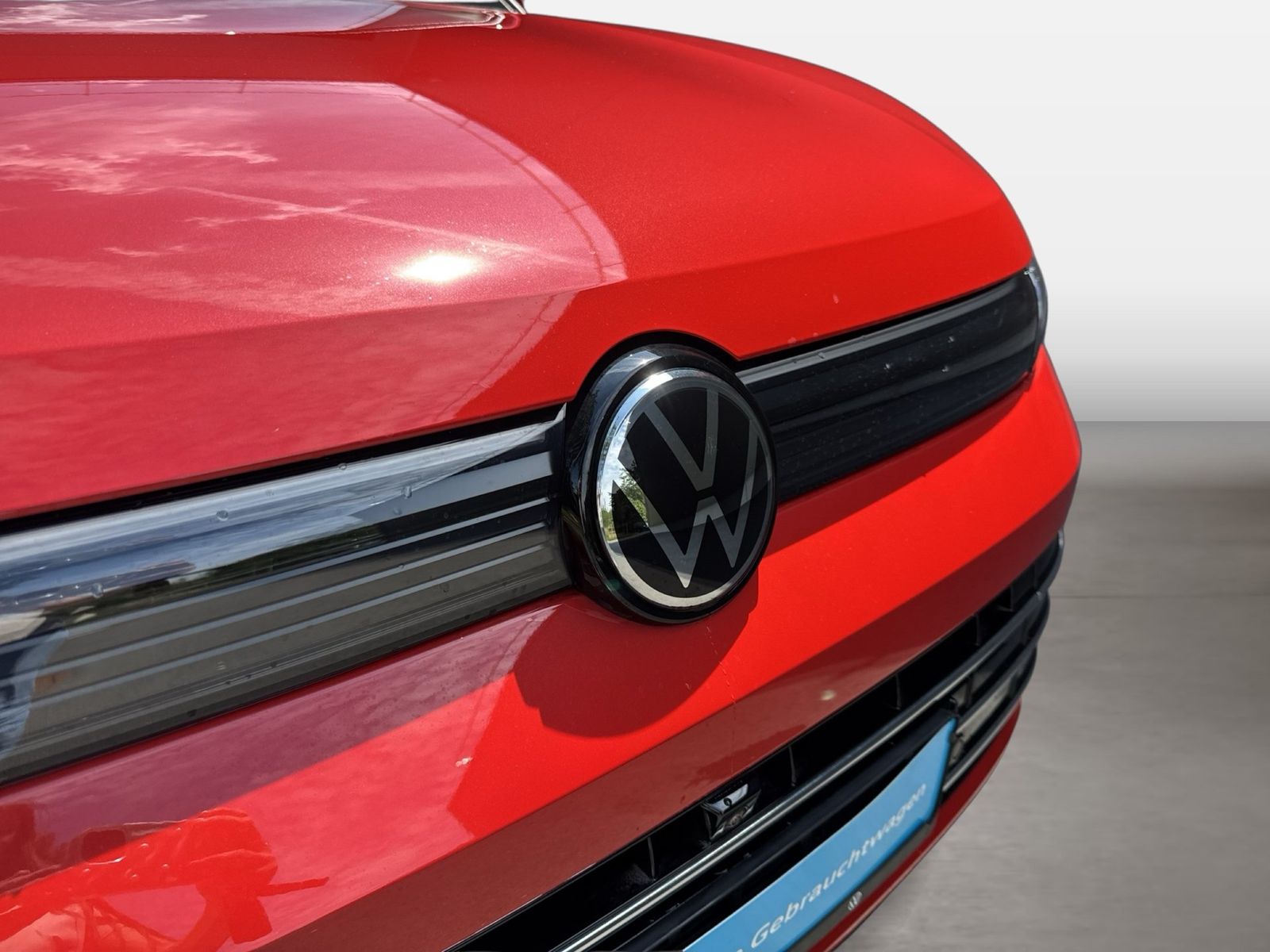 Fahrzeugabbildung Volkswagen Tiguan 1.5 eTSI DSG Elegance CarPlay AHK ACC LED