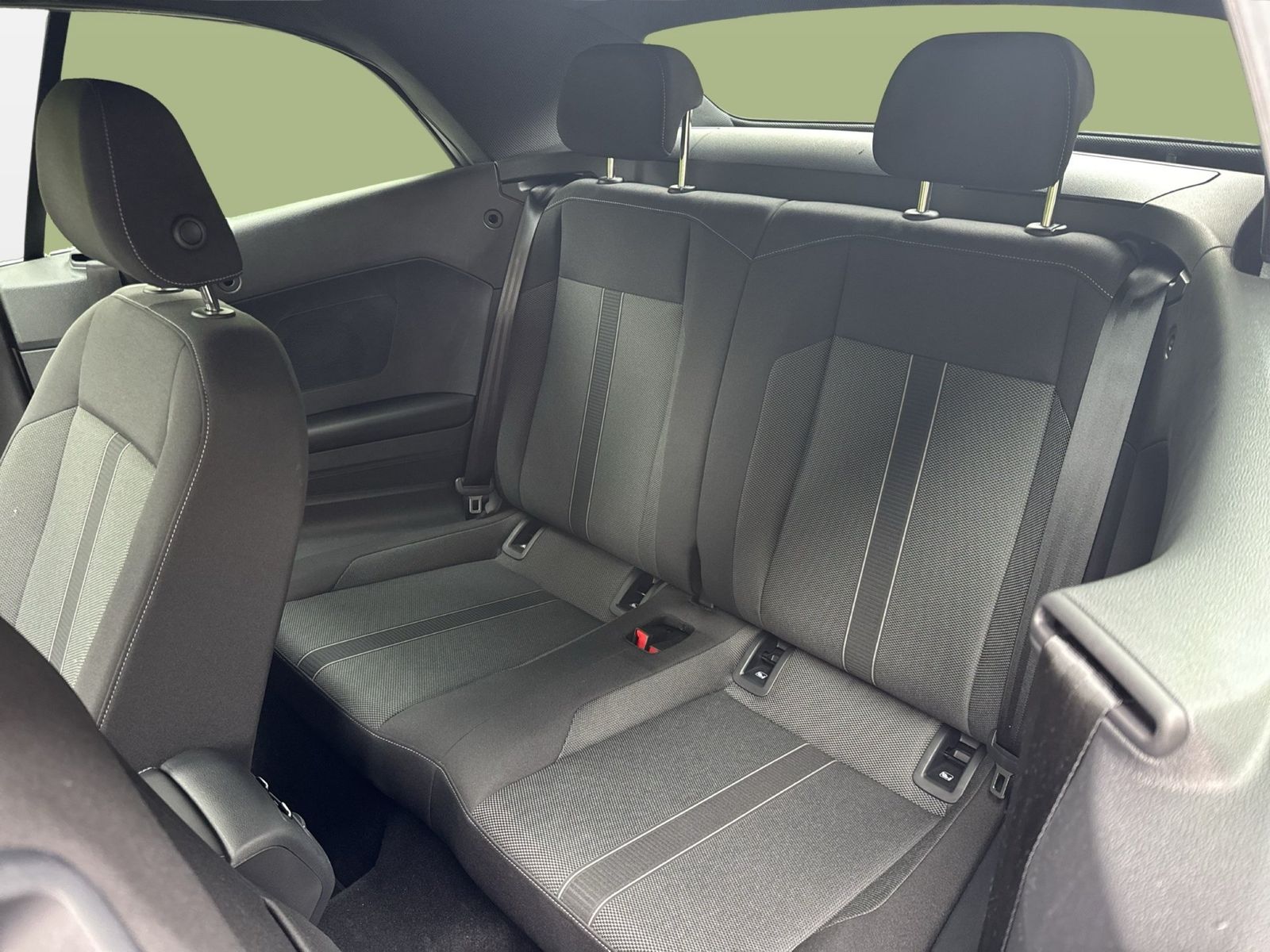Fahrzeugabbildung Volkswagen T-Roc Cabriolet 1.5 TSI DSG Style CarPlay AHK LM