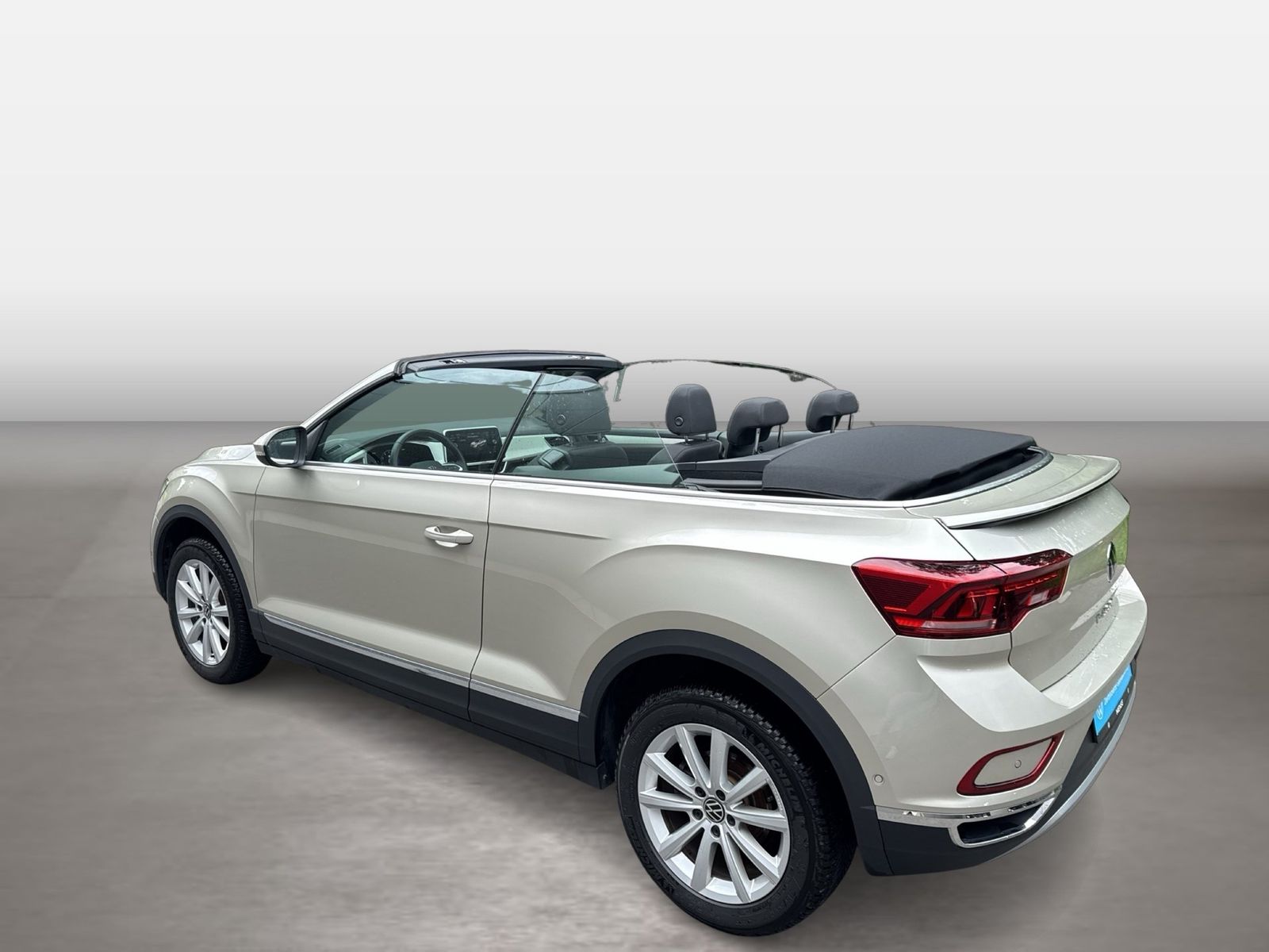 Fahrzeugabbildung Volkswagen T-Roc Cabriolet 1.5 TSI DSG Style CarPlay AHK LM