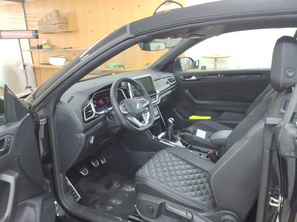 Fahrzeugabbildung Volkswagen T-Roc Cabriolet 1.5TSI R-Line IQ.Light Matrix LM