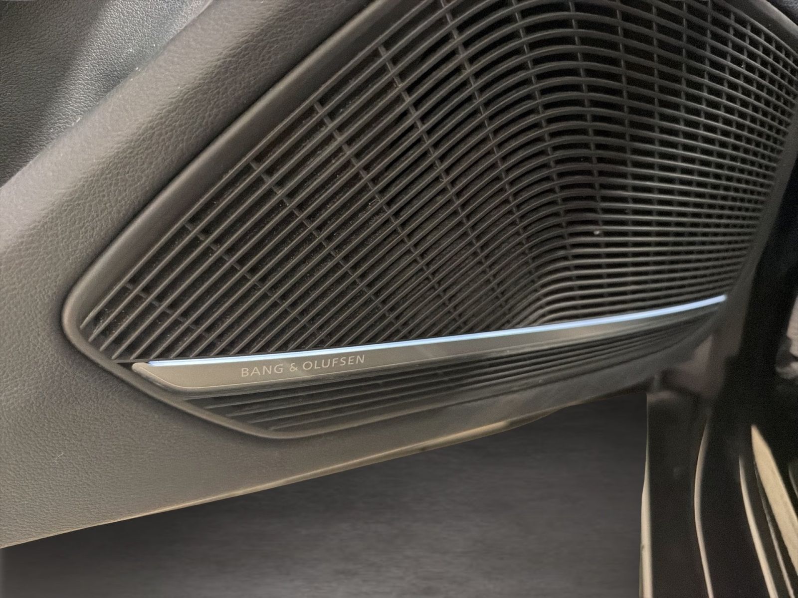 Fahrzeugabbildung Audi A5 Sportback 40 TFSI quattro advanced 2023 (Face