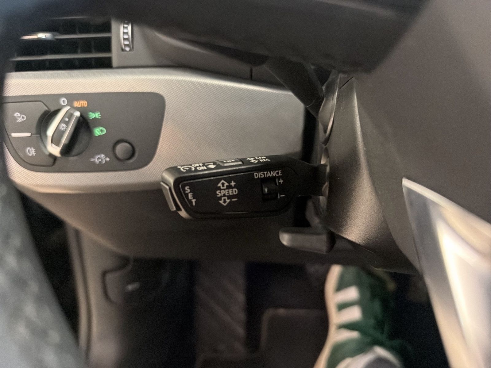 Fahrzeugabbildung Audi A5 Sportback 40 TFSI quattro advanced 2023 (Face