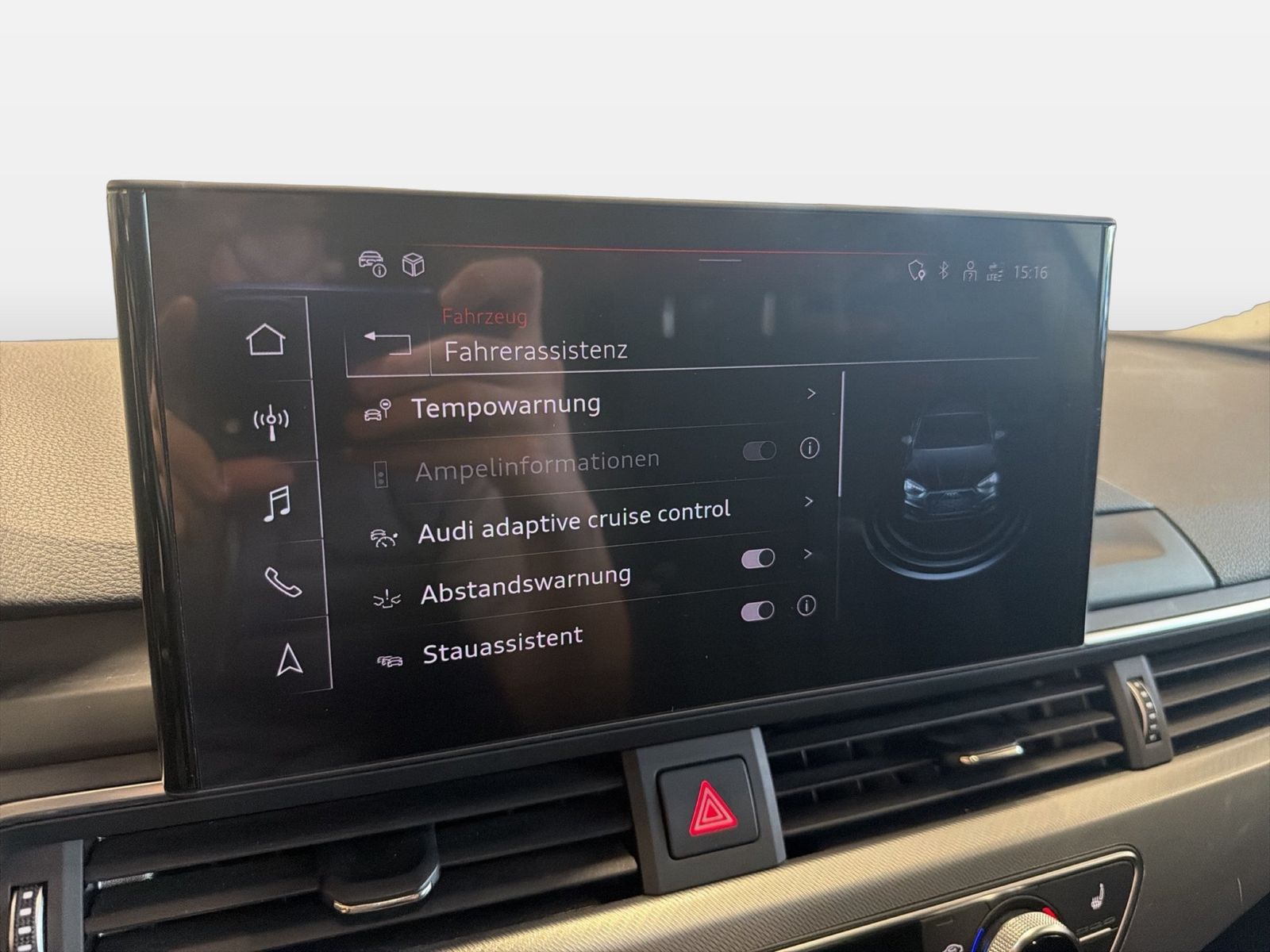 Fahrzeugabbildung Audi A5 Sportback 40 TFSI quattro advanced 2023 (Face