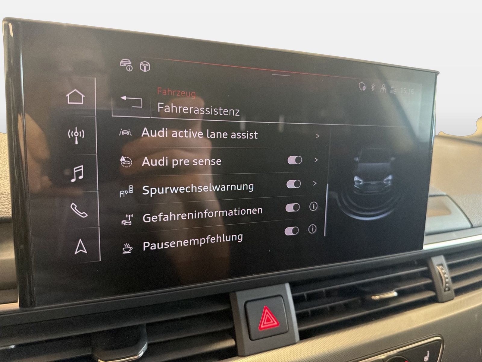 Fahrzeugabbildung Audi A5 Sportback 40 TFSI quattro advanced 2023 (Face