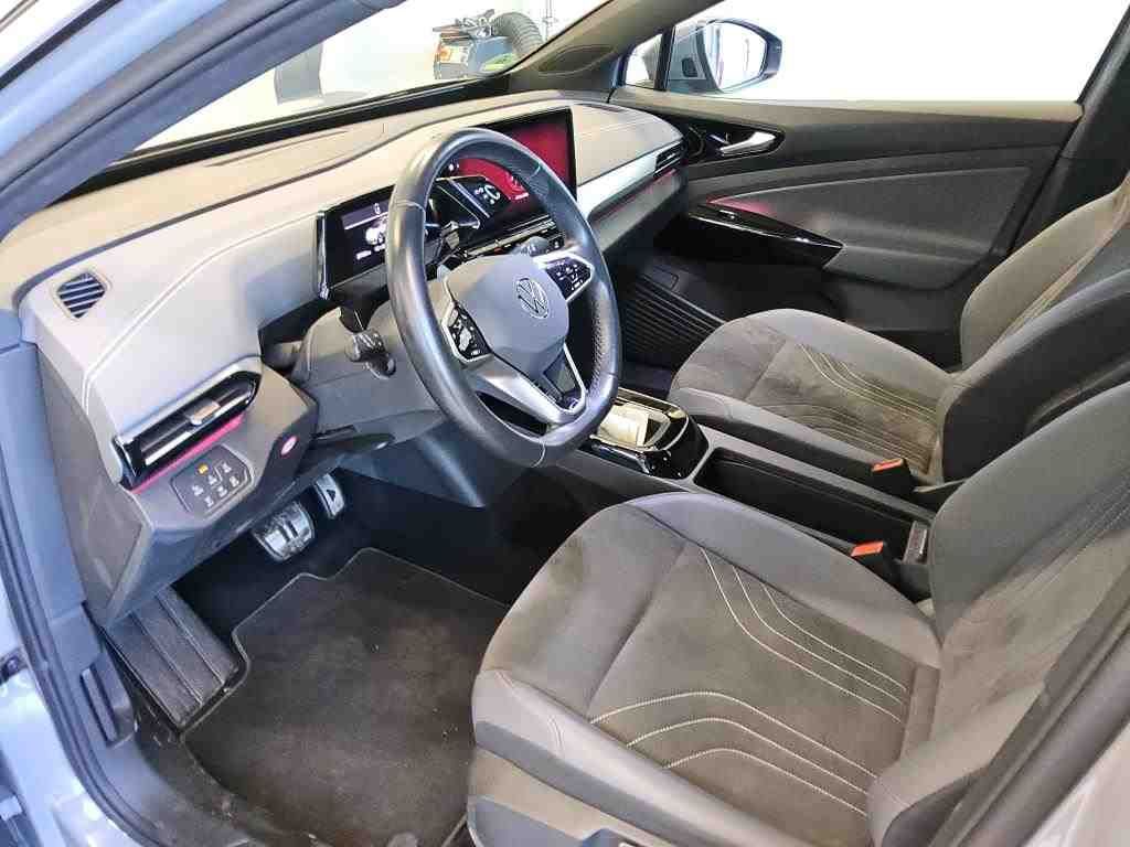 Fahrzeugabbildung Volkswagen ID.5 Pro Performance IQ.Light Matrix CarPlay AHK