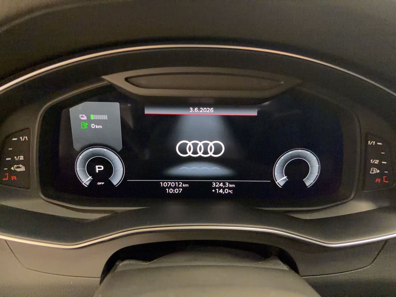 Fahrzeugabbildung Audi A6 Avant 55 TFSI e quattro sport 2022 Matrix B&O