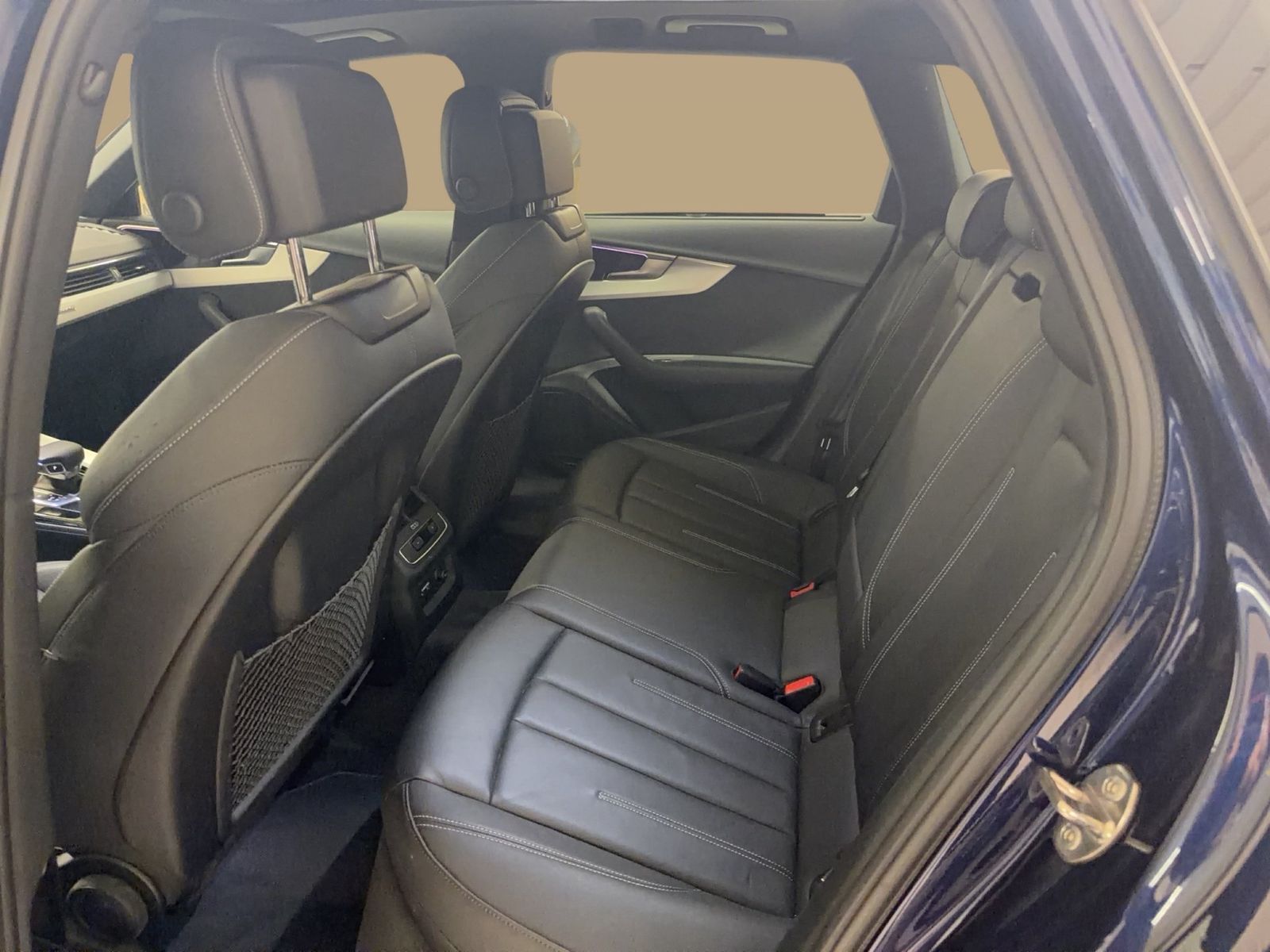 Fahrzeug autohaus mense Fahrzeugabbildung Audi A4 Avant 40 TDI quattro S line 2023 (Facelift)