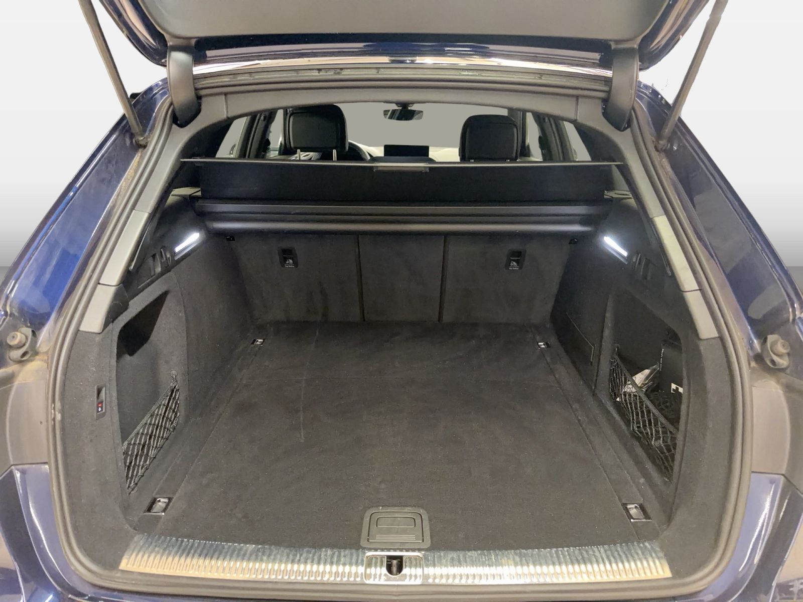 Fahrzeug autohaus mense Fahrzeugabbildung Audi A4 Avant 40 TDI quattro S line 2023 (Facelift)