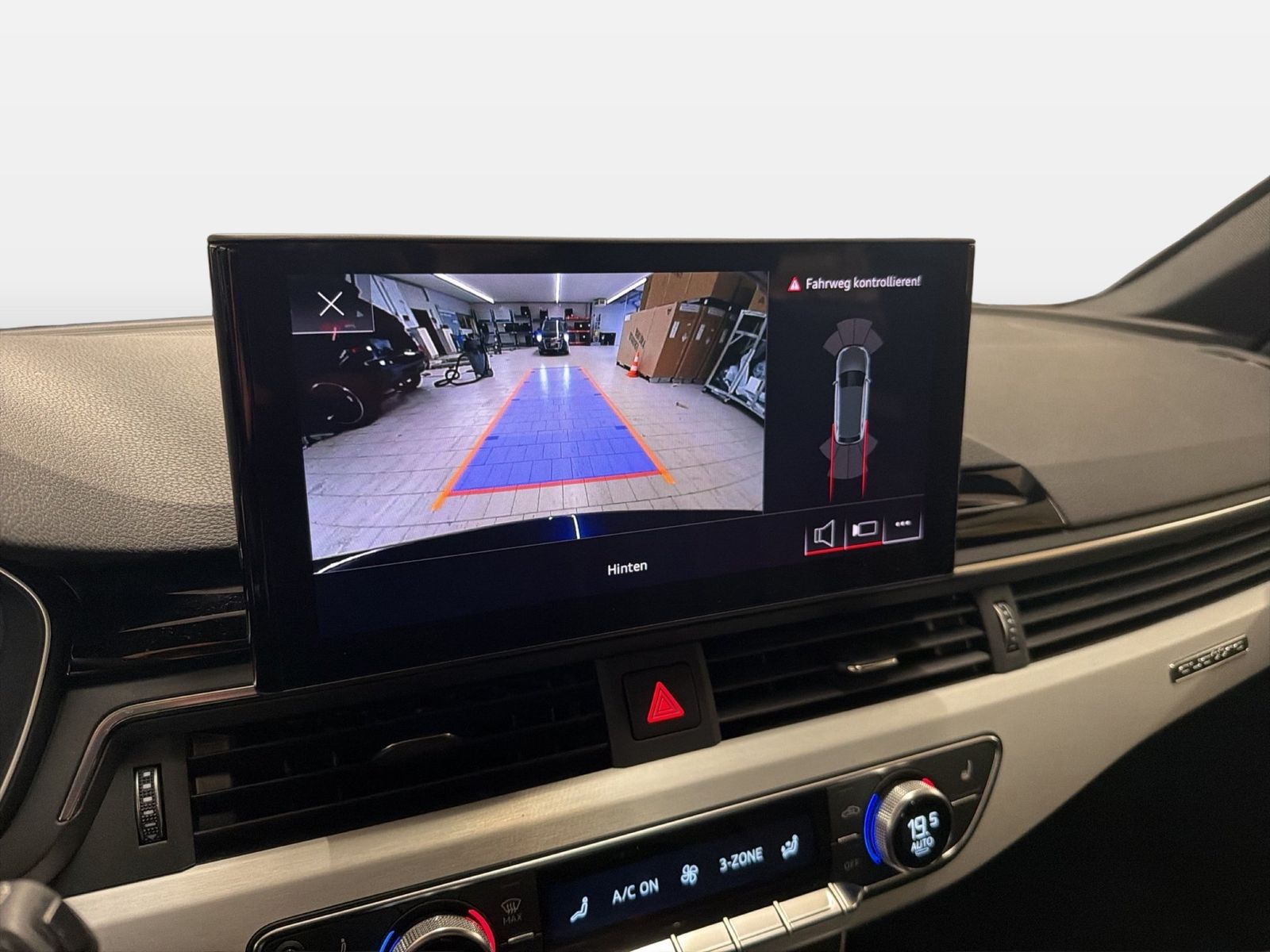 Fahrzeug autohaus mense Fahrzeugabbildung Audi A4 Avant 40 TDI quattro S line 2023 (Facelift)
