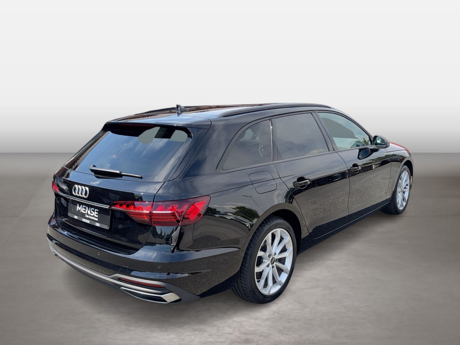 Fahrzeug autohaus mense Fahrzeugabbildung Audi A4 Avant 40 TDI S tronic Matrix AHK HUD - mit KI generiert/bearbeitet