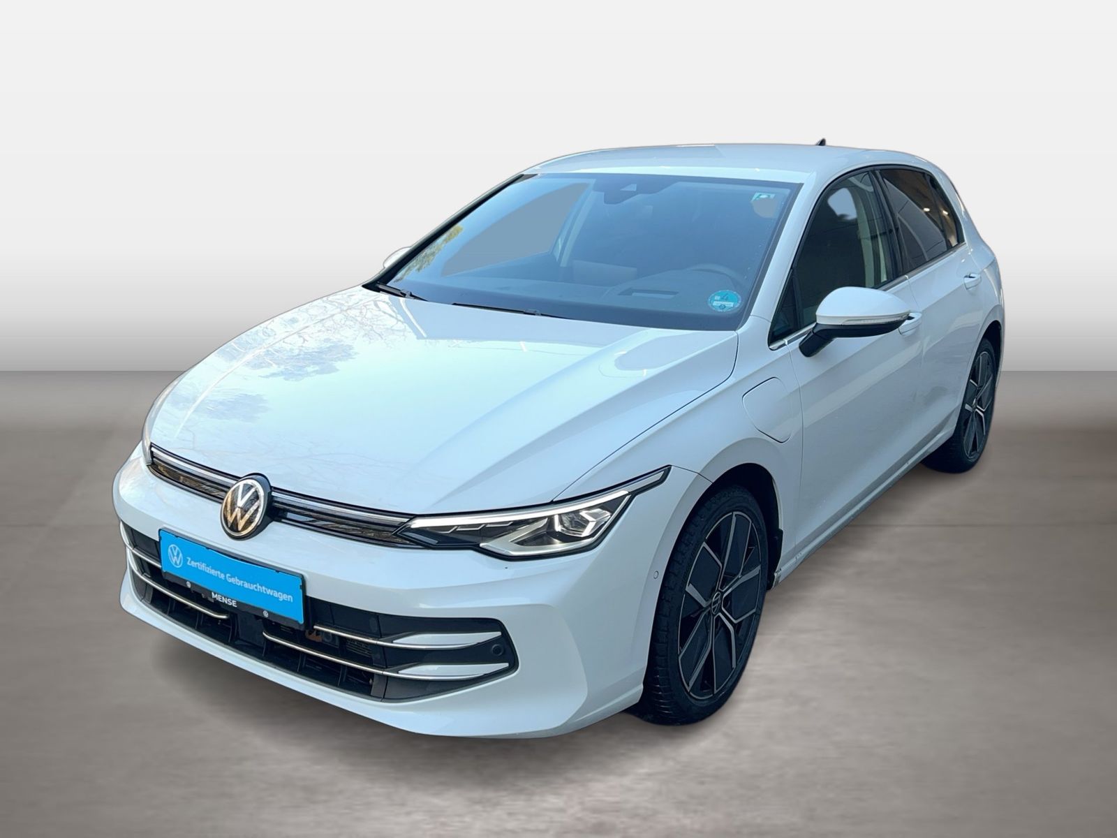 Fahrzeugabbildung Volkswagen Golf VIII 1.5 TSI DSG eHybrid Style