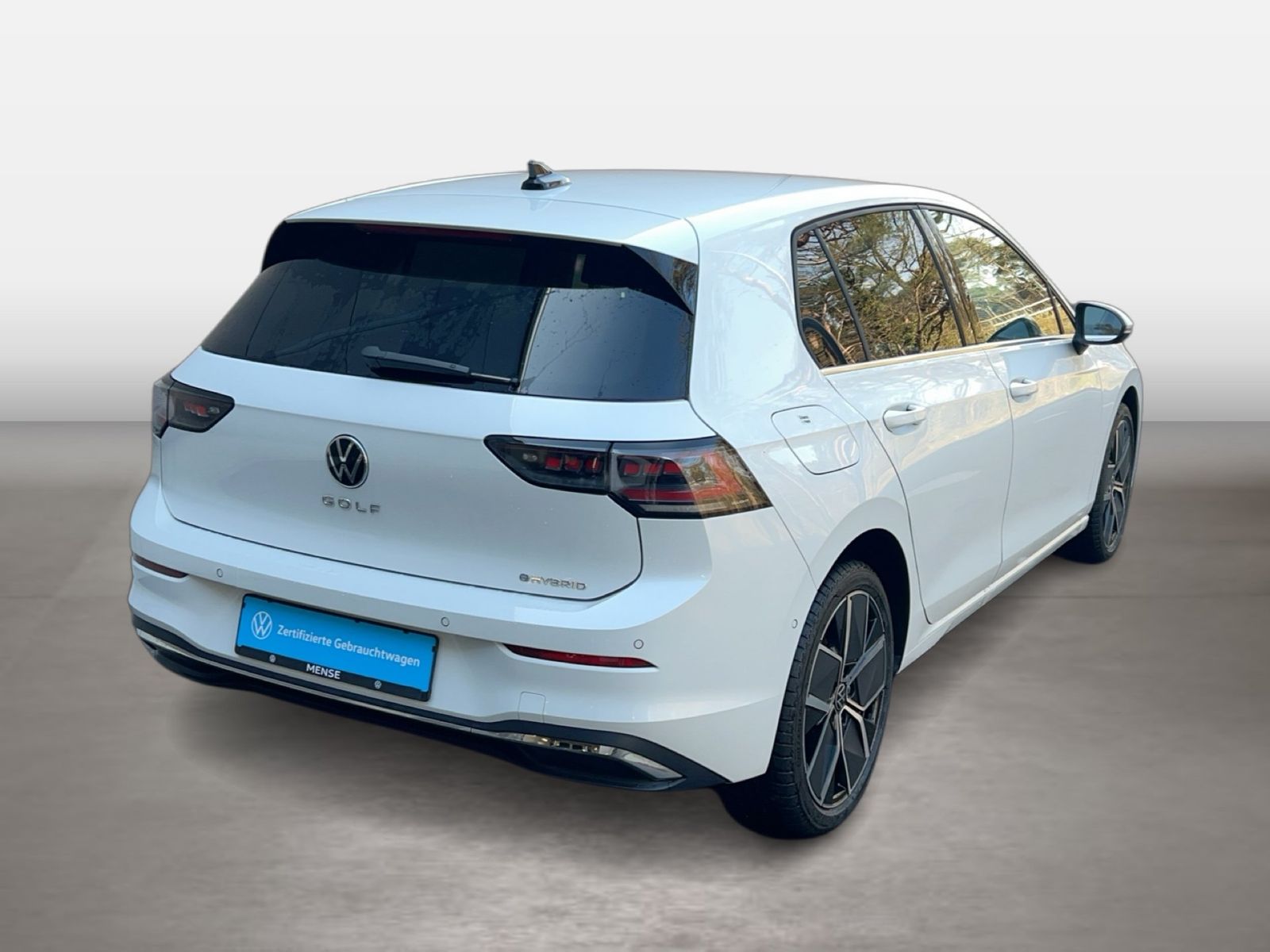 Fahrzeugabbildung Volkswagen Golf VIII 1.5 TSI DSG eHybrid Style