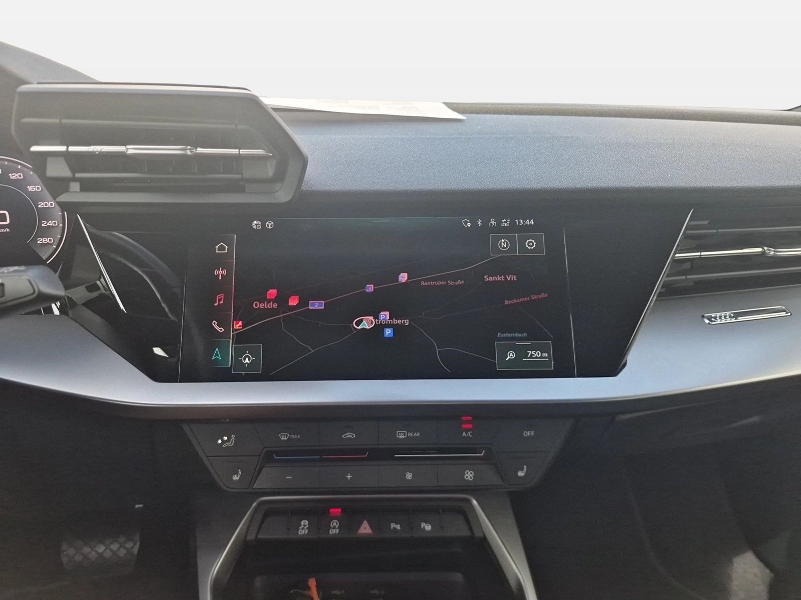 Fahrzeug autohaus mense Fahrzeugabbildung Audi A3 Sportback 30 TFSI 2024 Navi VirtualCP Kamera