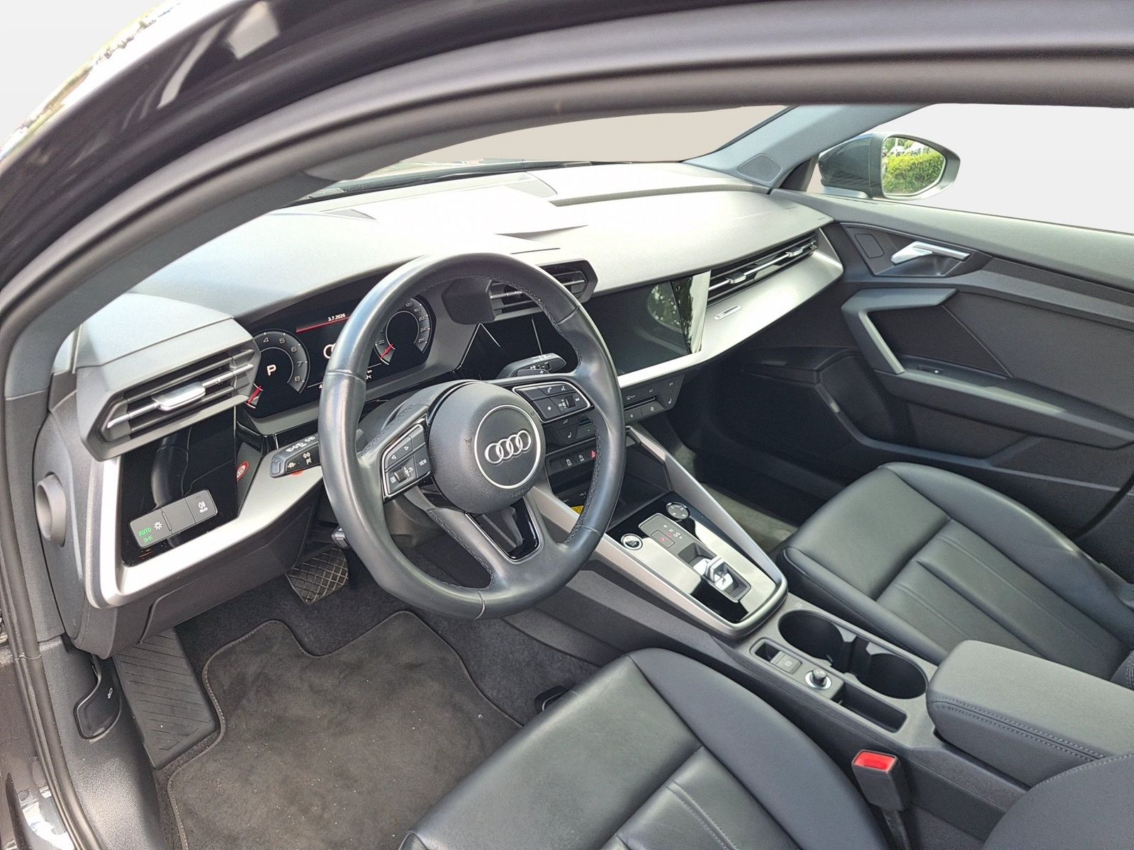 Fahrzeug autohaus mense Fahrzeugabbildung Audi A3 Sportback 30 TFSI 2024 Navi VirtualCP Kamera